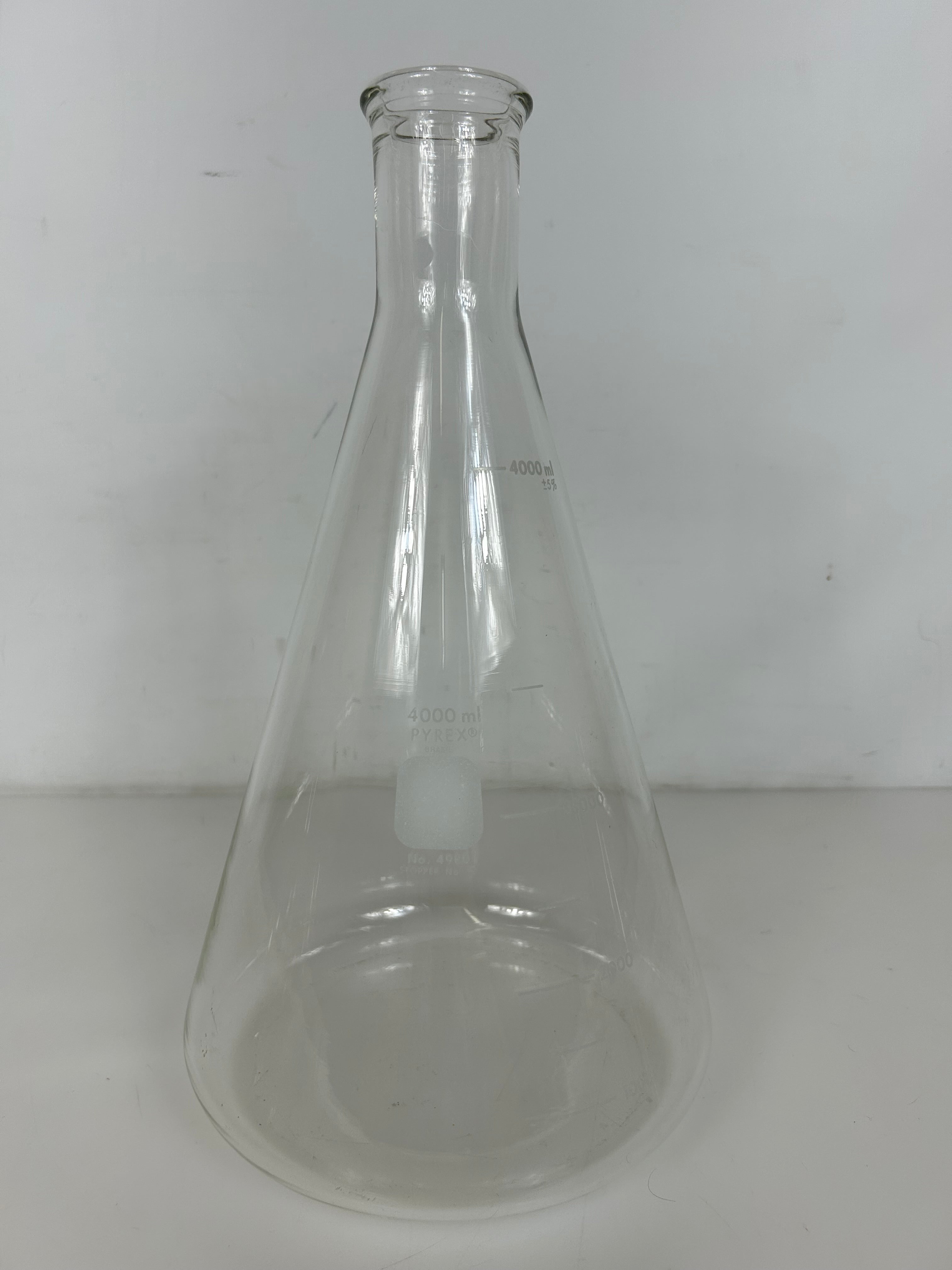 Lab Glass 4000ml Flask