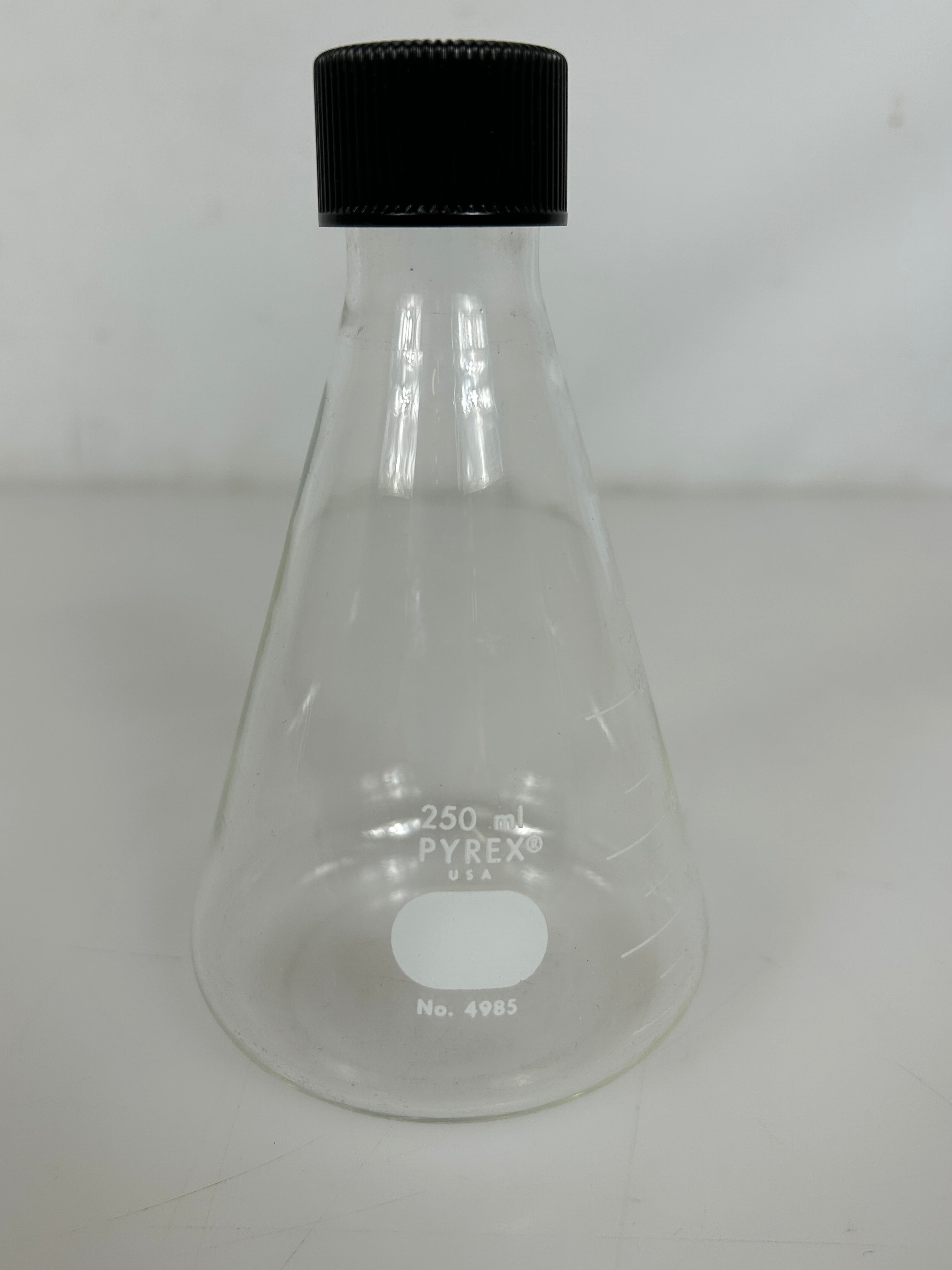 Lab Glass Flask with Screw Cap  250ml
