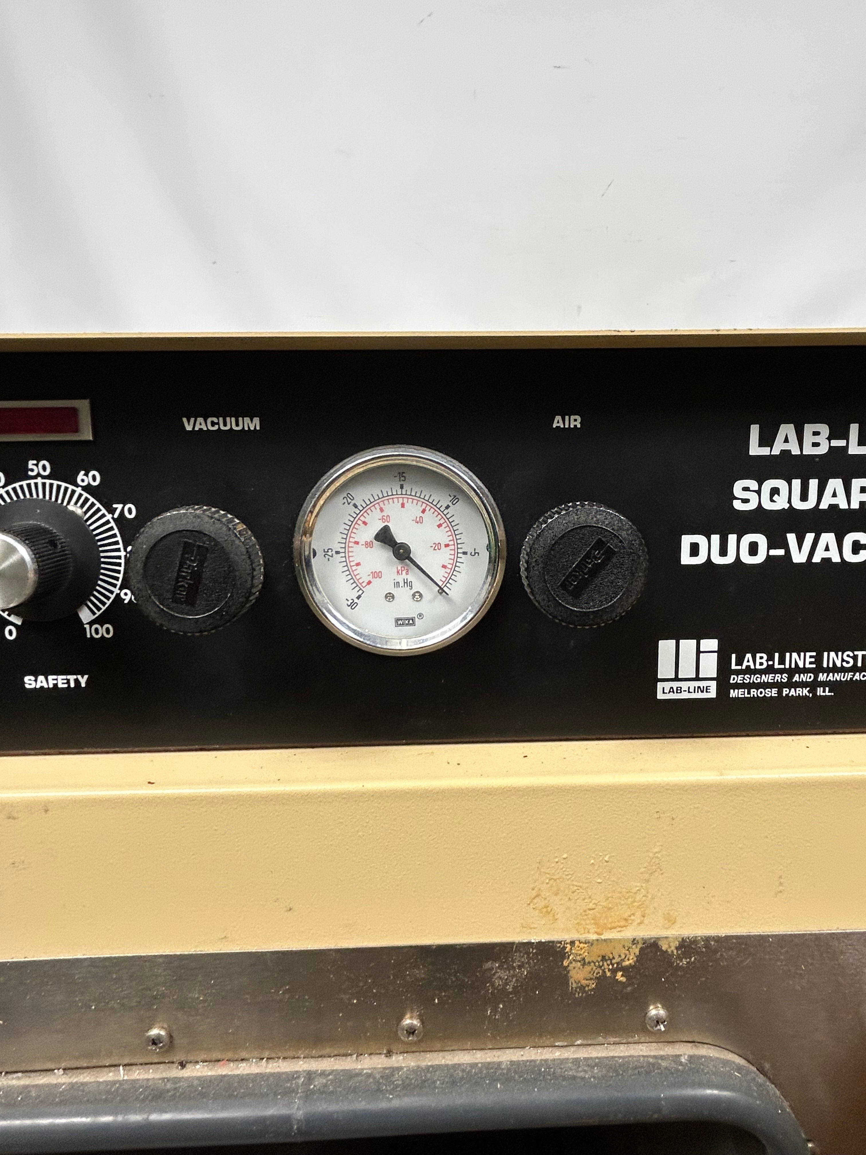 Lab-Line Squaroid Duo-Vac Oven