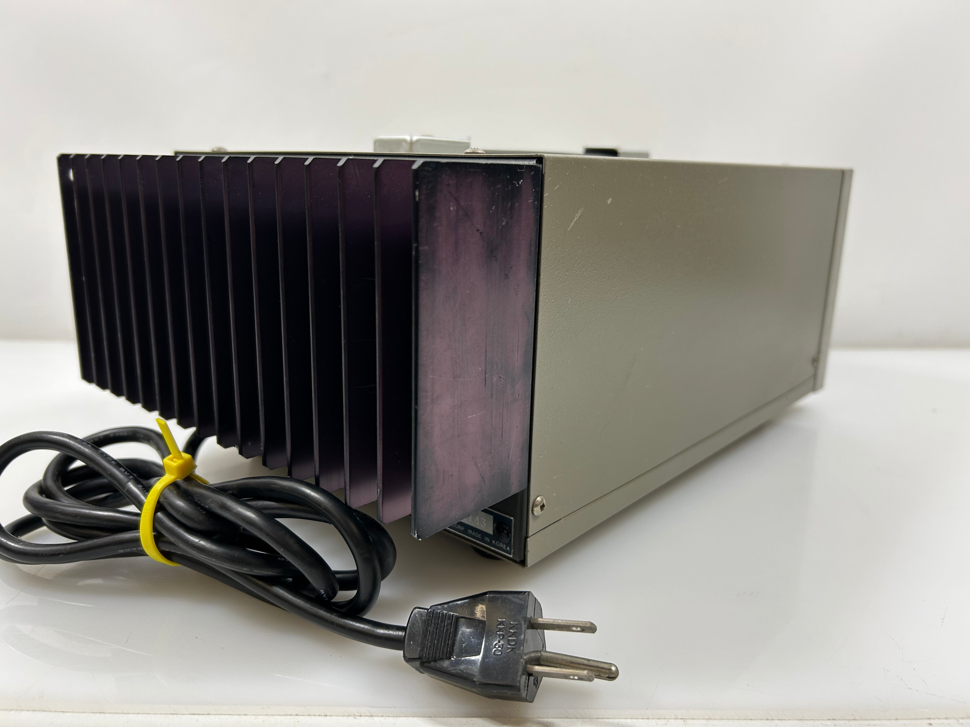 Leader LPS-152 DC Tracking Power Supply