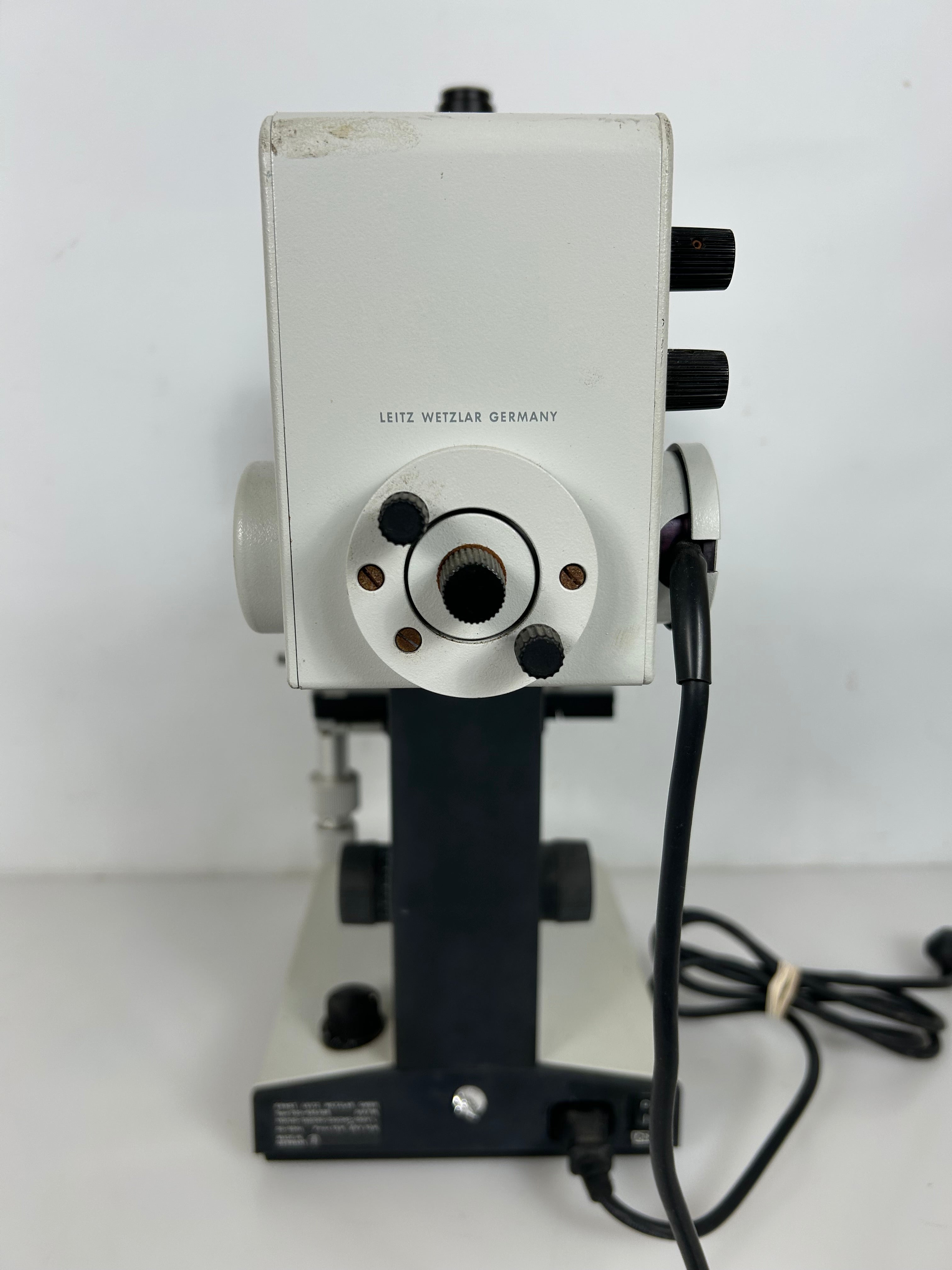 Leitz Laborlux 11 Microscope