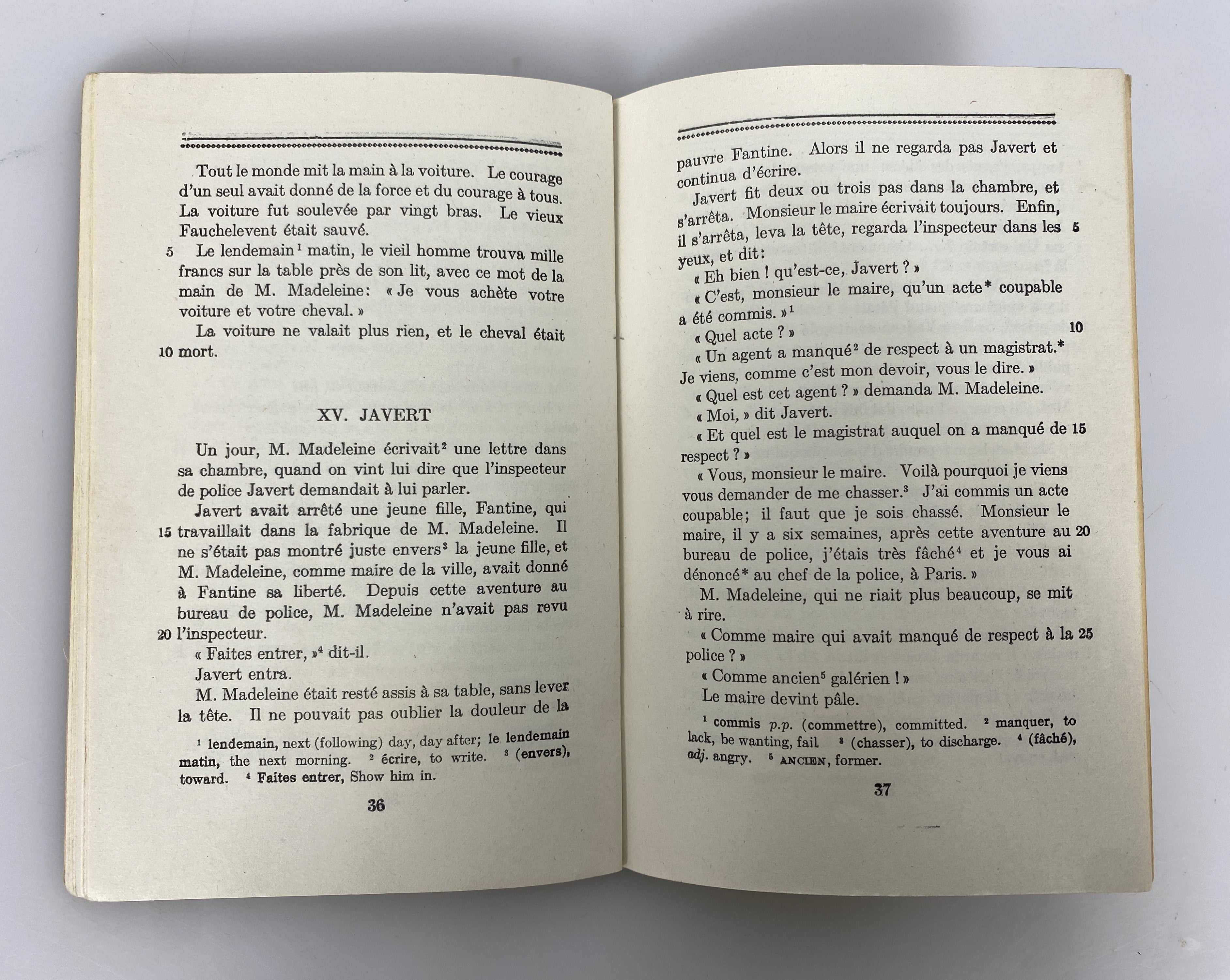 Les Chandeliers de l'Eveque by Otto Bond Graded French Reader III 1936 SC