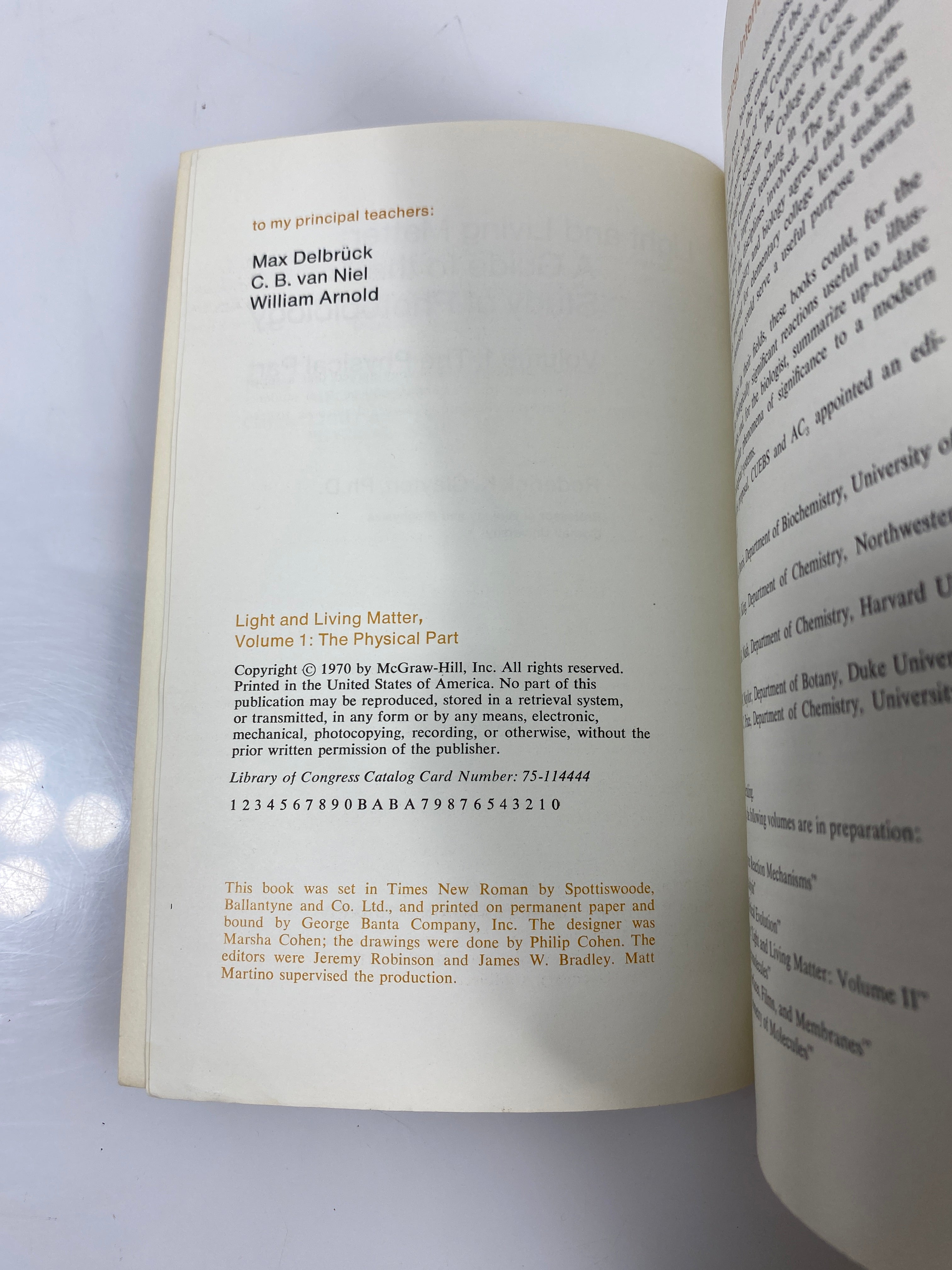 Light and Living Matter Vol. 1 Physical Part by Clayton 1970 SC