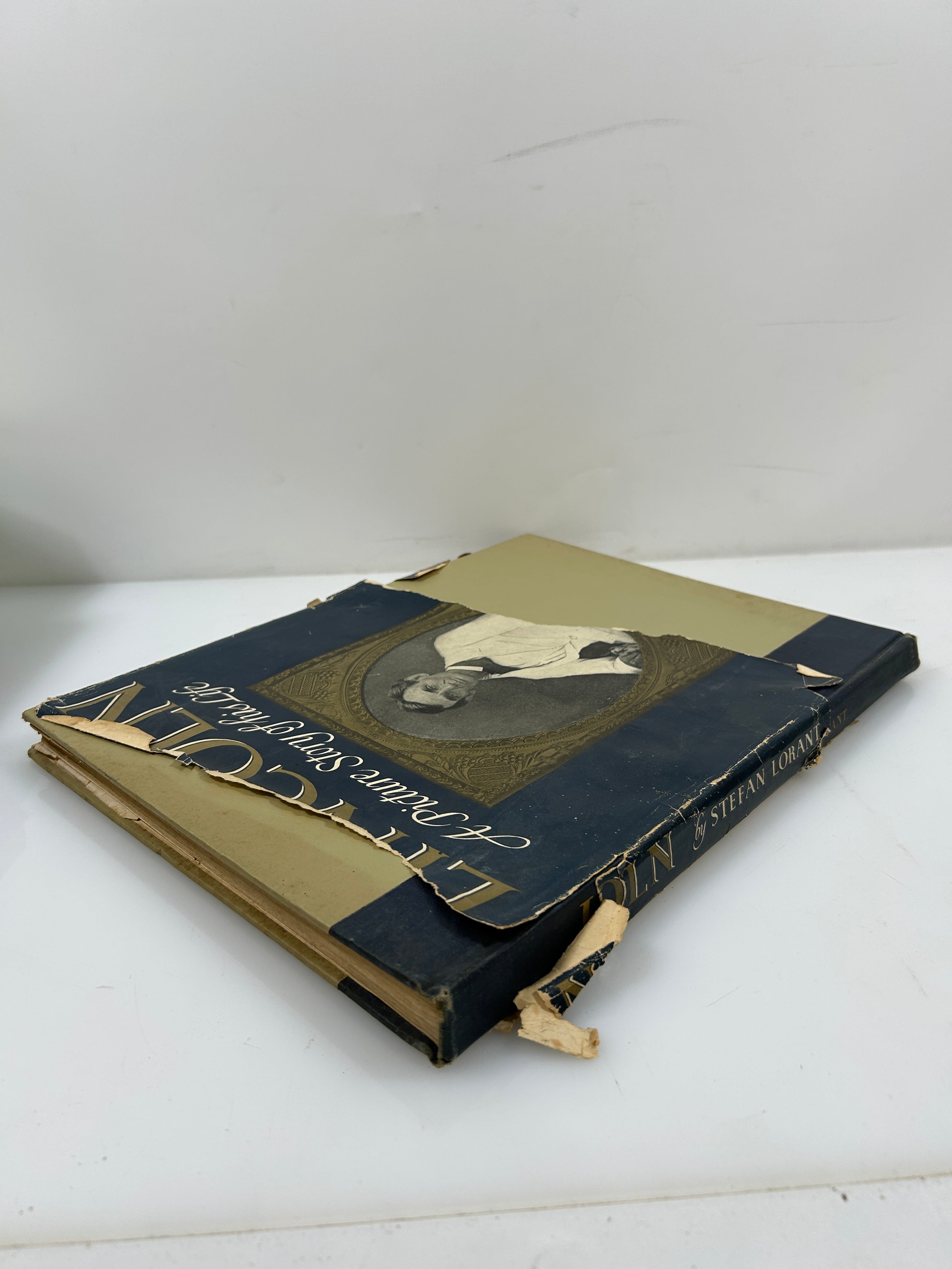 LINCOLN A Picture Story of his Life by Stefan Lorant Harper & Bros 1952 HCDJ