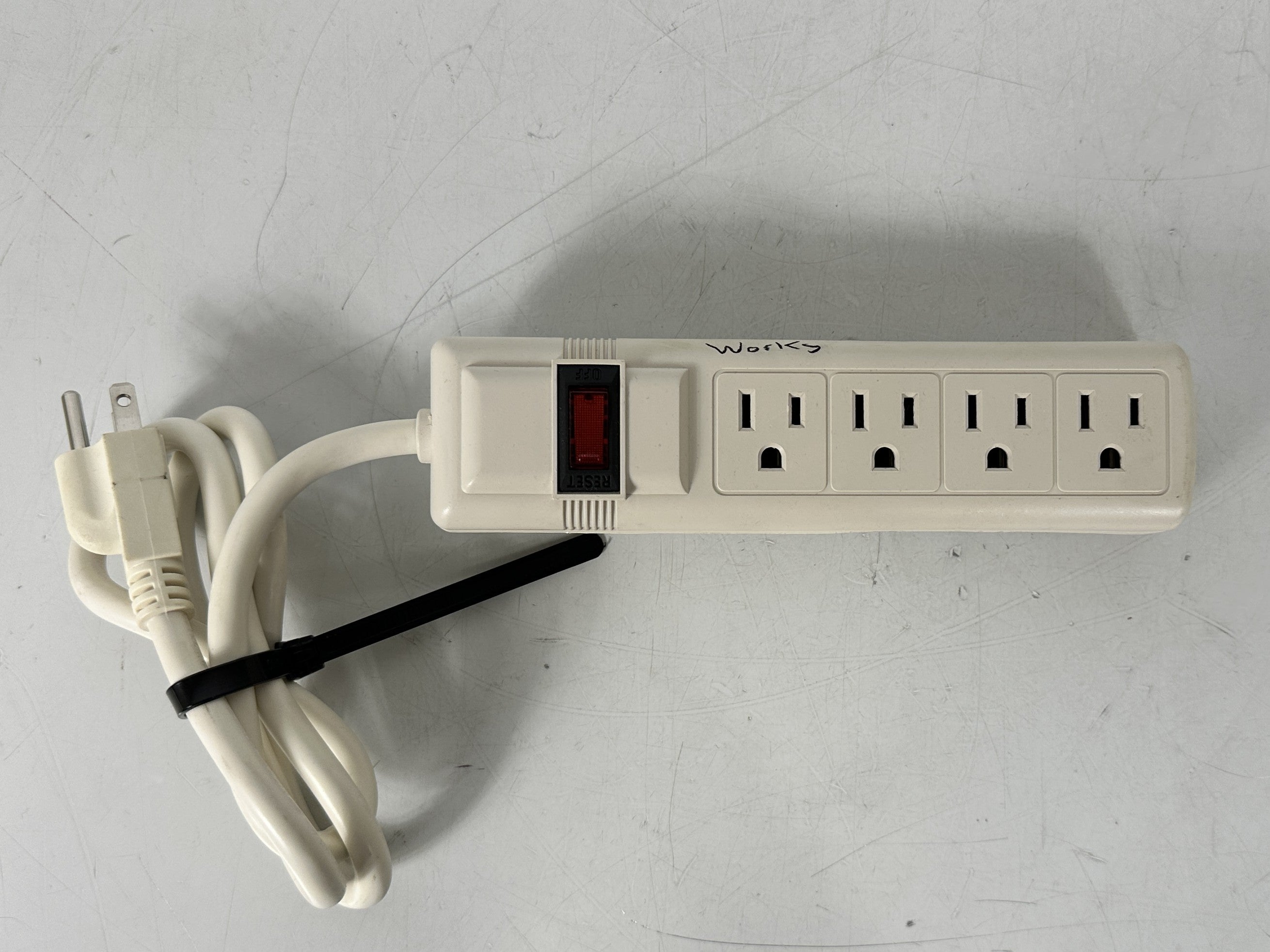 LiteSun LTS-4CXB 4-Outlet Surge Protected Power Strip