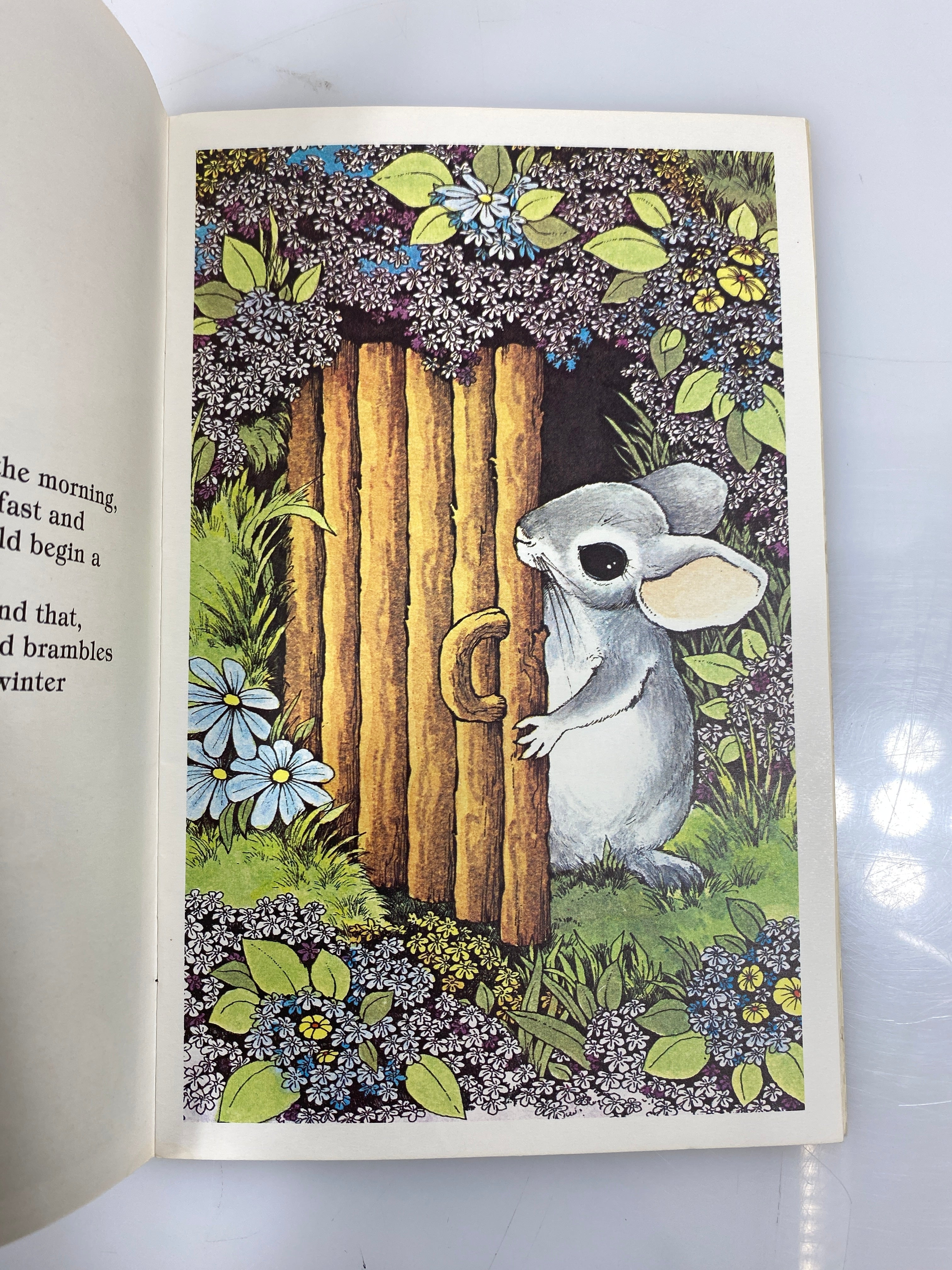 Little Mouse on the Prairie by Cosgrove 1980 SC
