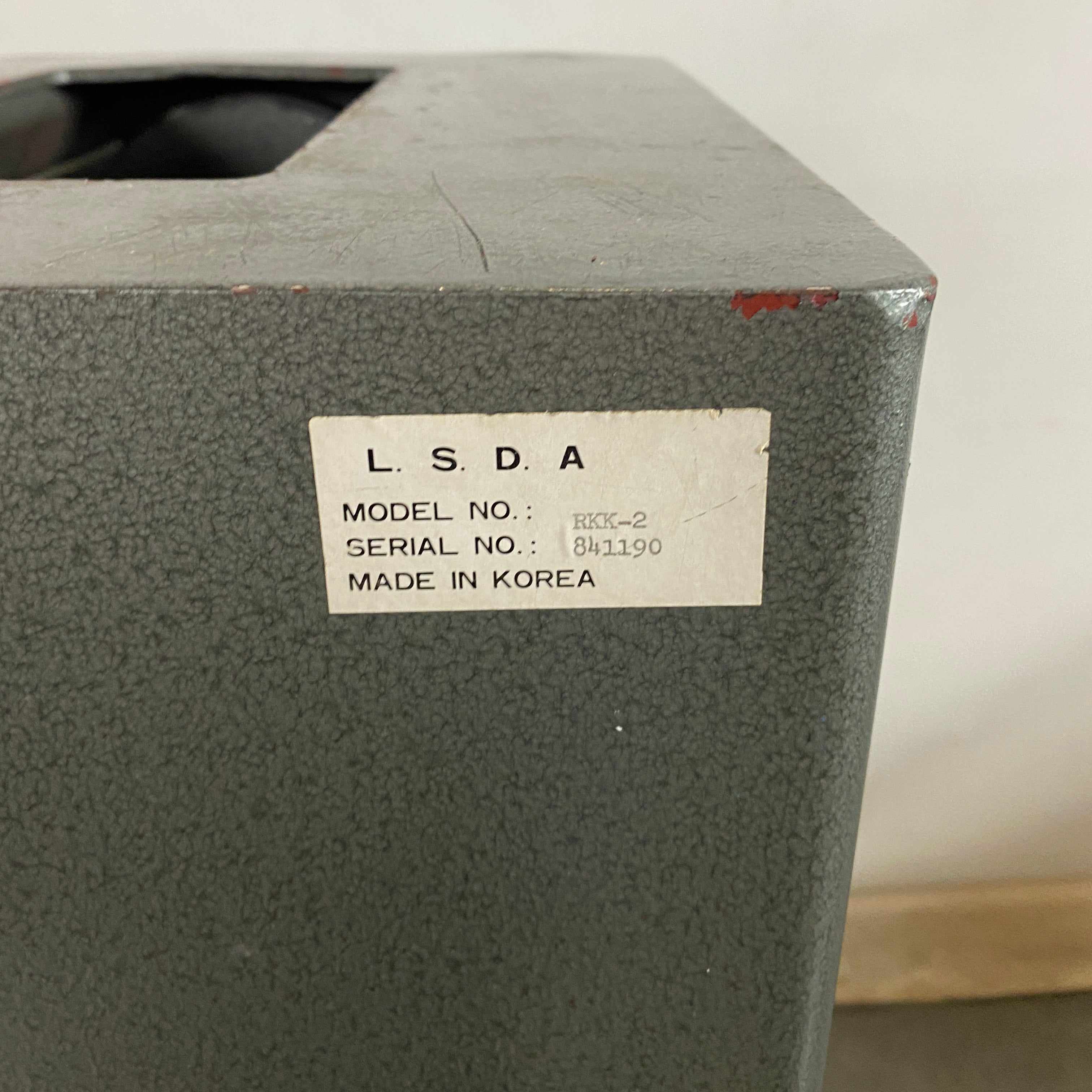 Locksmith Dealers of America #RKK-2 Lockable Safe w/ Keys