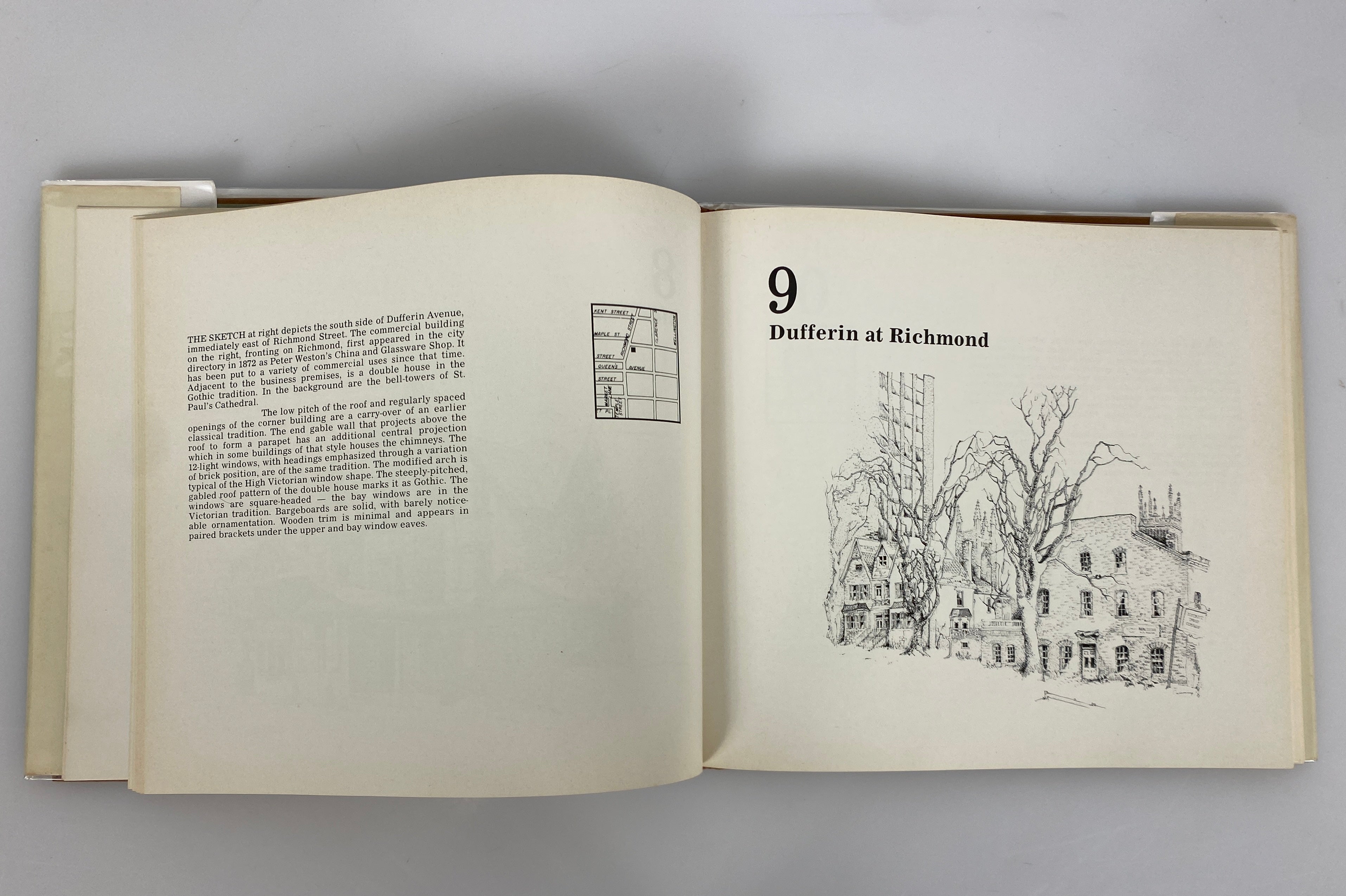 London Heritage 1972 London Free Press (Ontario) Vintage HC DJ