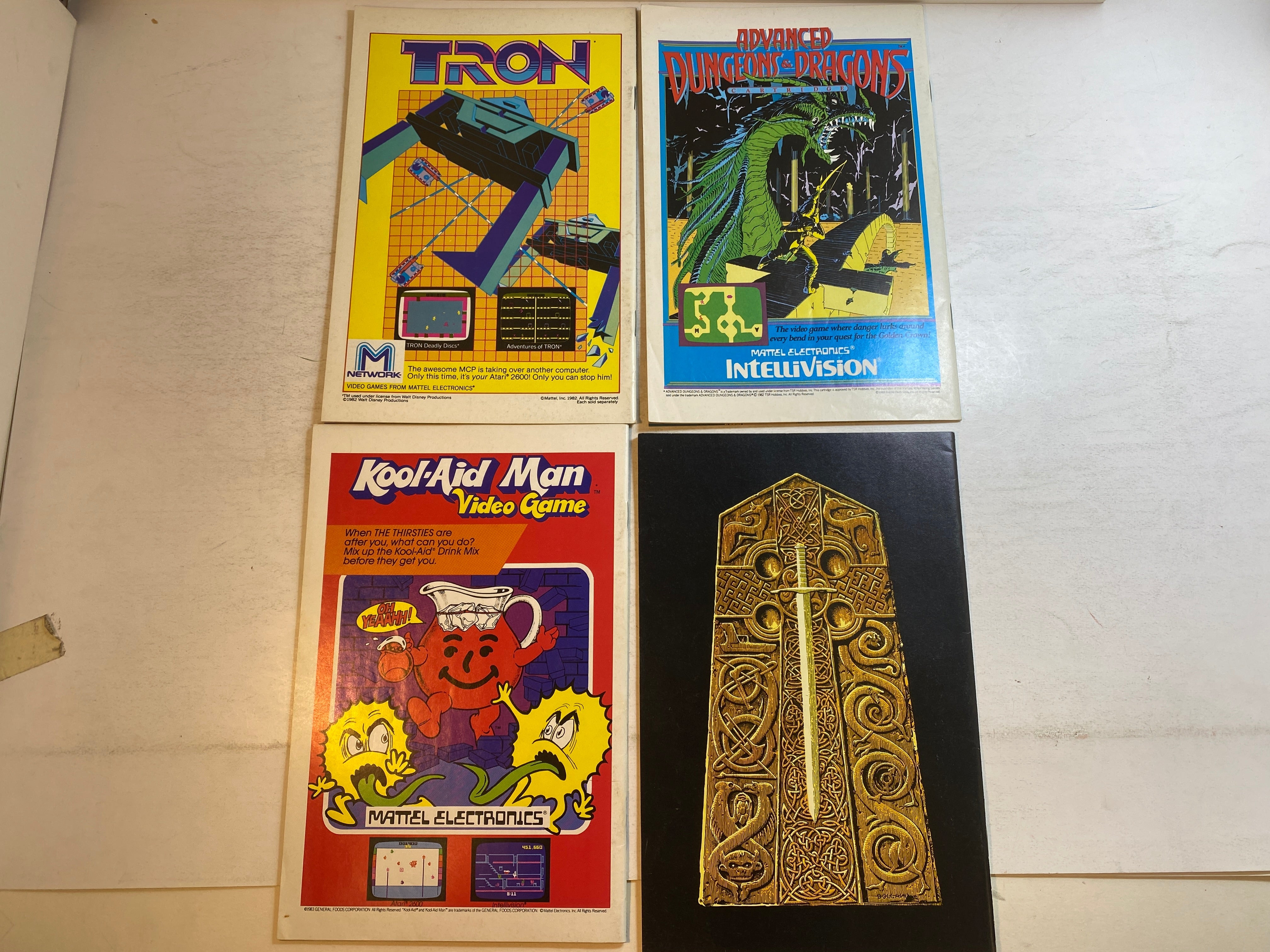 Lot of 10 Camelot 3000 Comics DC 1983-1985