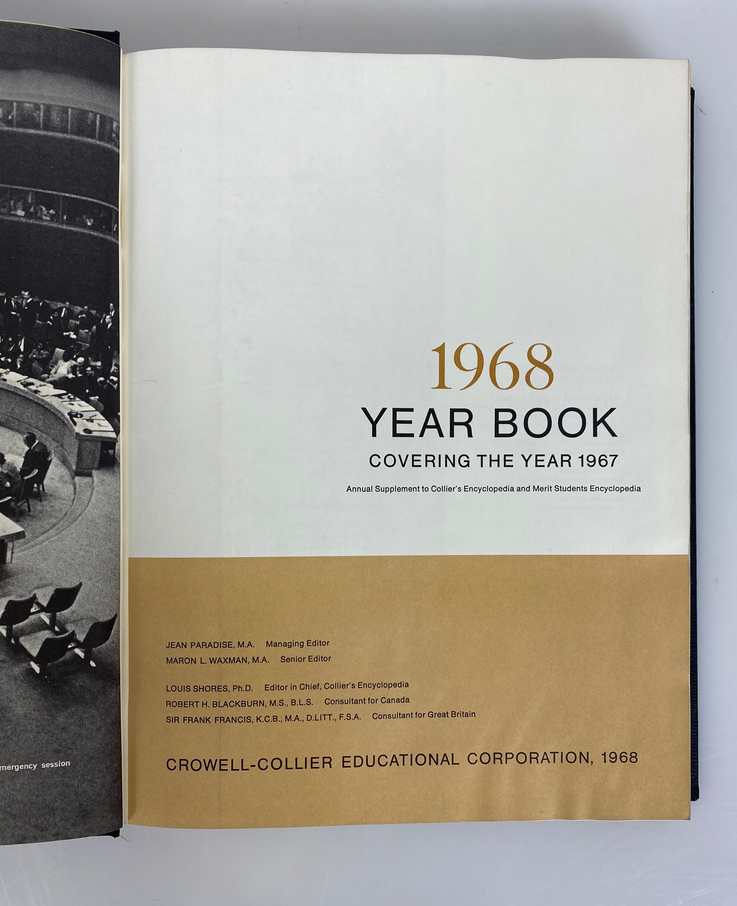 Lot of 11 Collier's Encyclopedia Year Books 1962-1973 Vintage HC