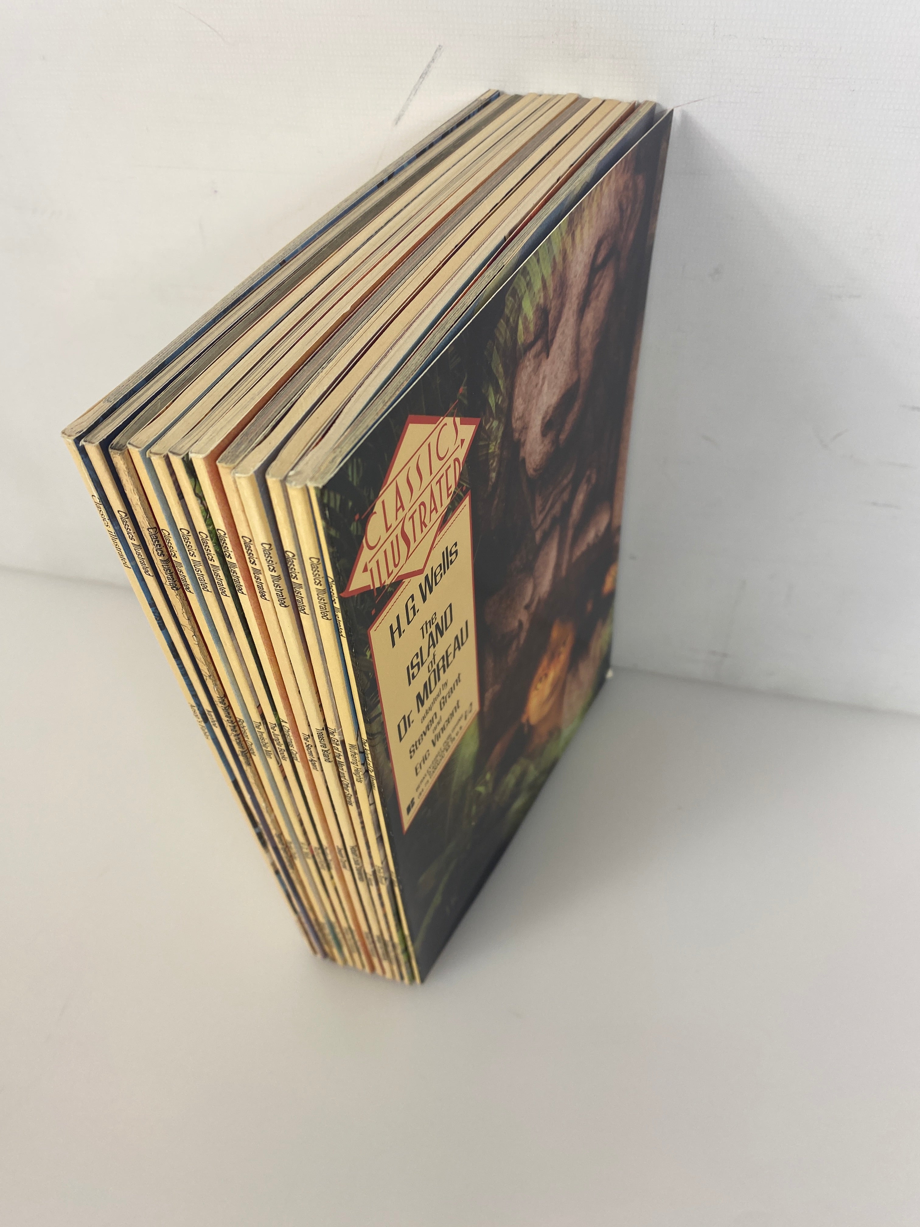 Lot of 12 Classics Illustrated Graphic Novels 12-26 1990-1991