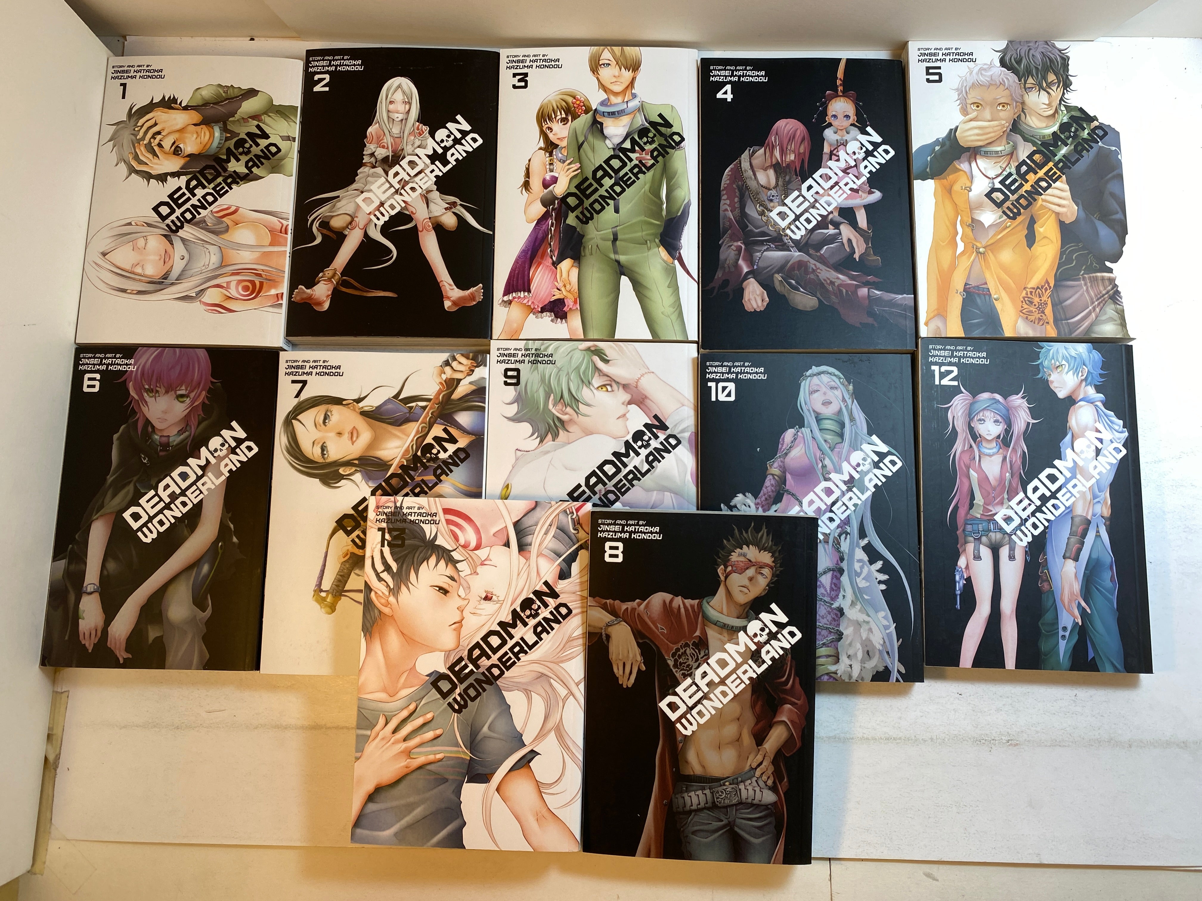 Lot of 12 Deadman Wonderland Manga 2020