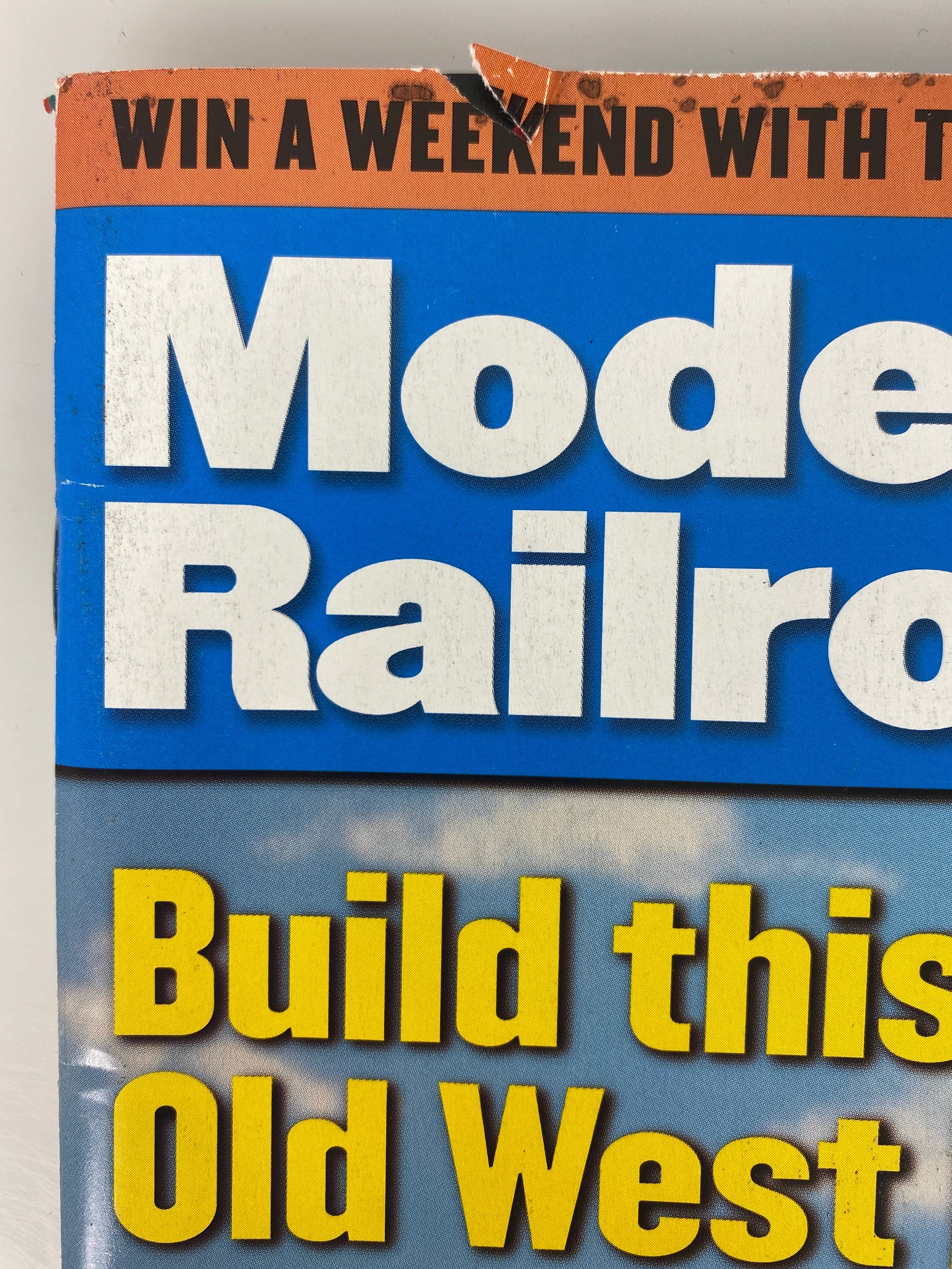 Lot of 12 Model Railroader Magazine (2002 Complete Year)