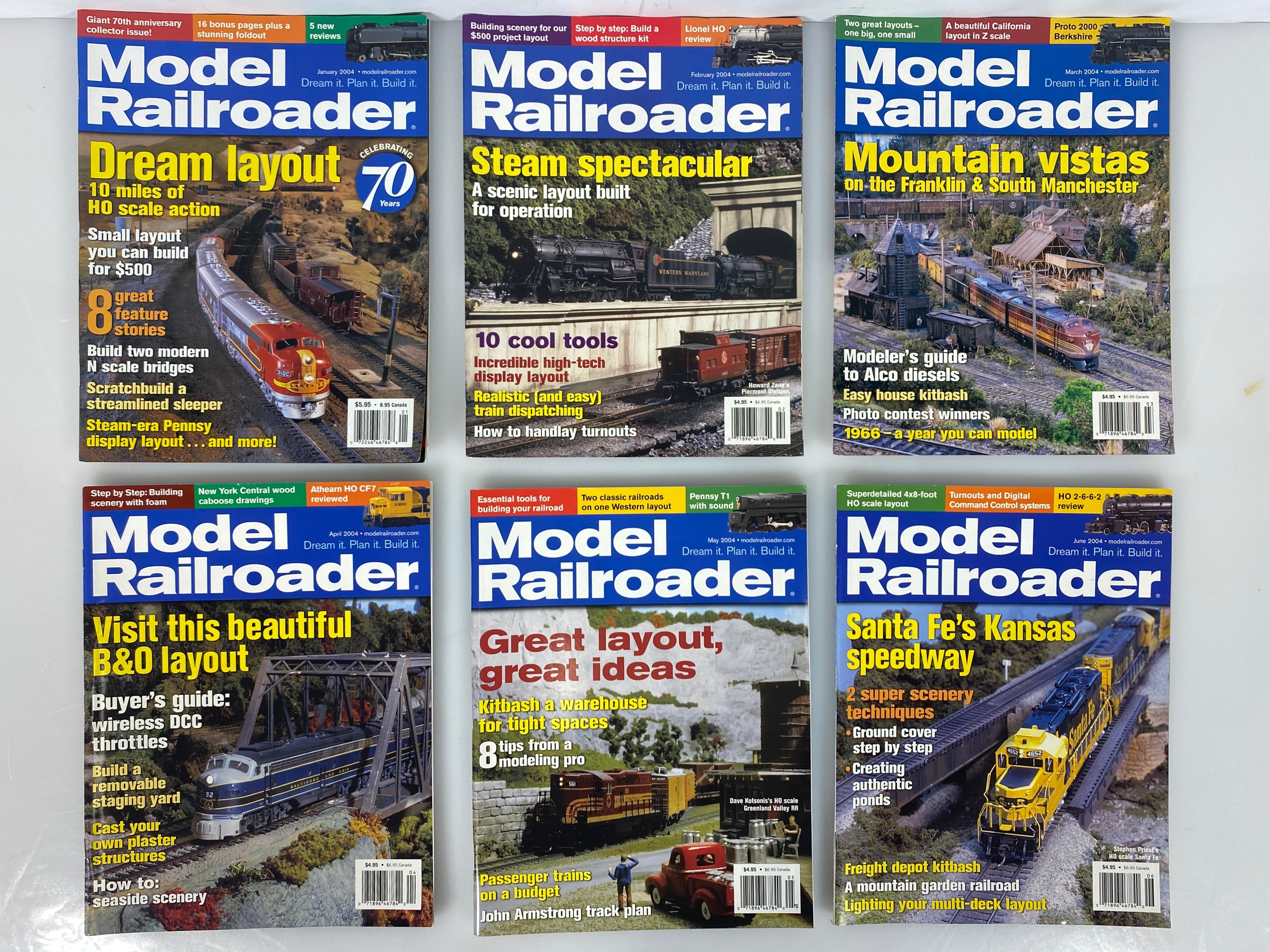 Lot of 12 Model Railroader Magazine (2004 Complete Year)