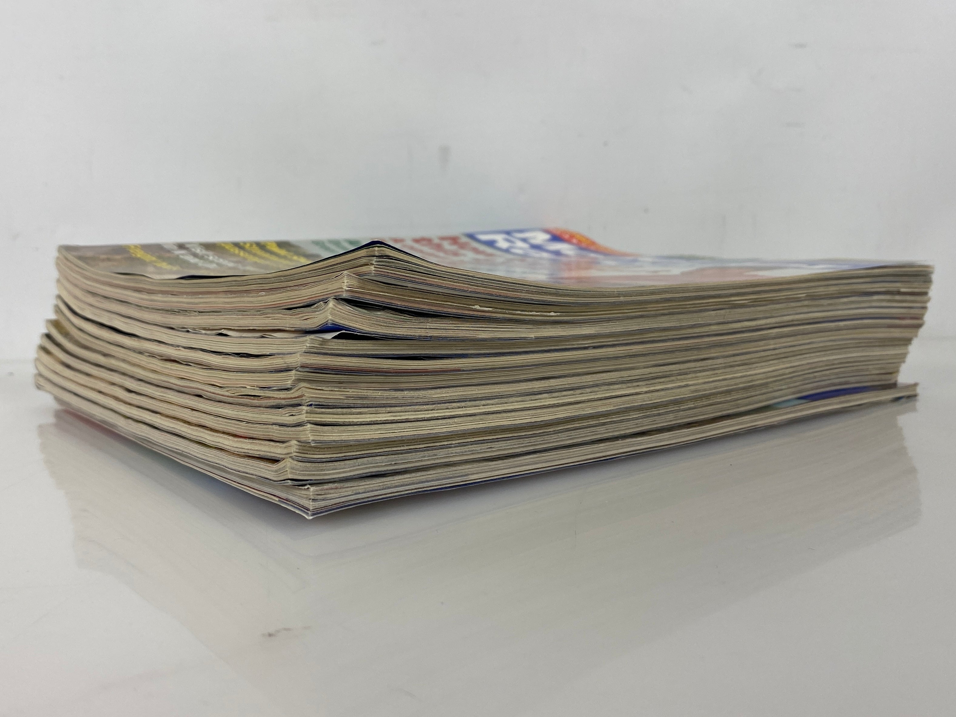 Lot of 12 Model Railroader Magazine (2006 Complete Year)