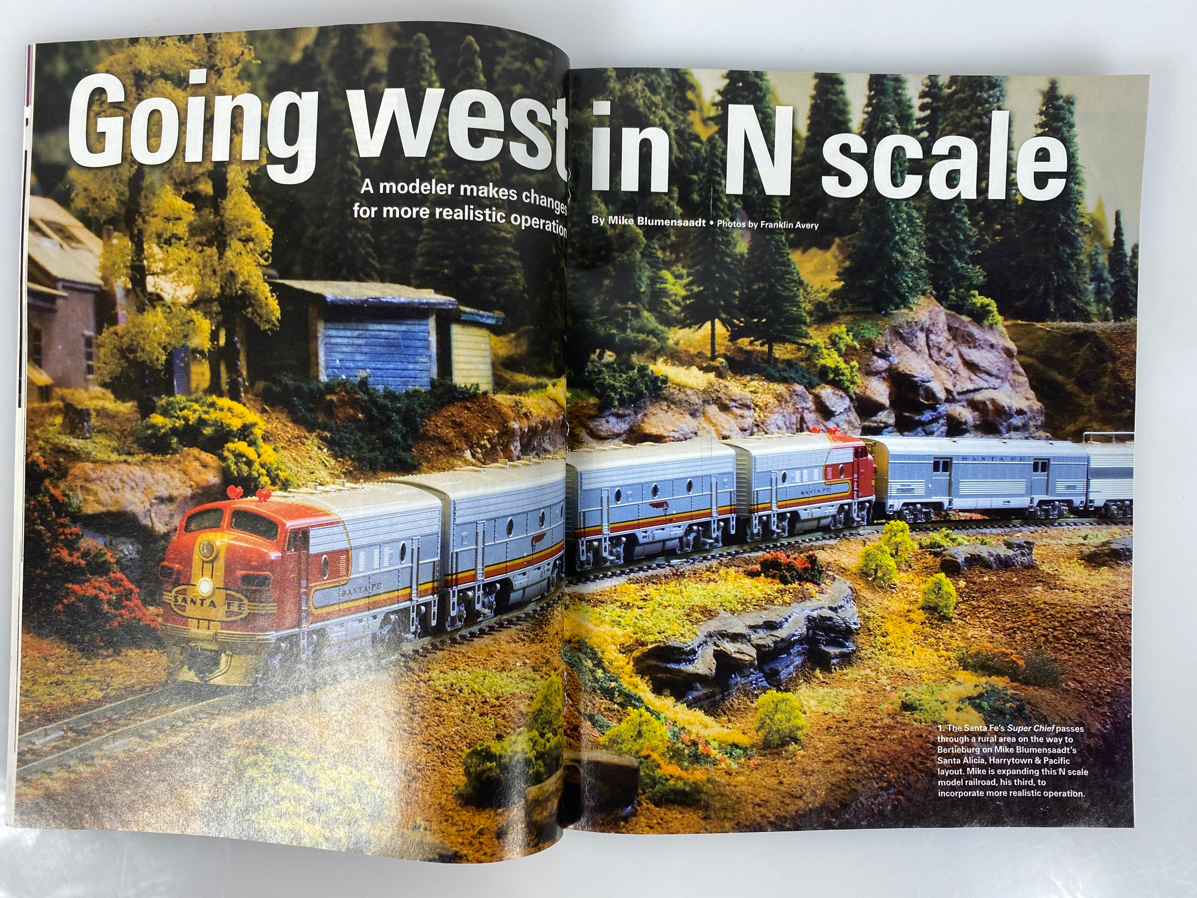 Lot of 12 Model Railroader Magazine (2011 Complete Year)