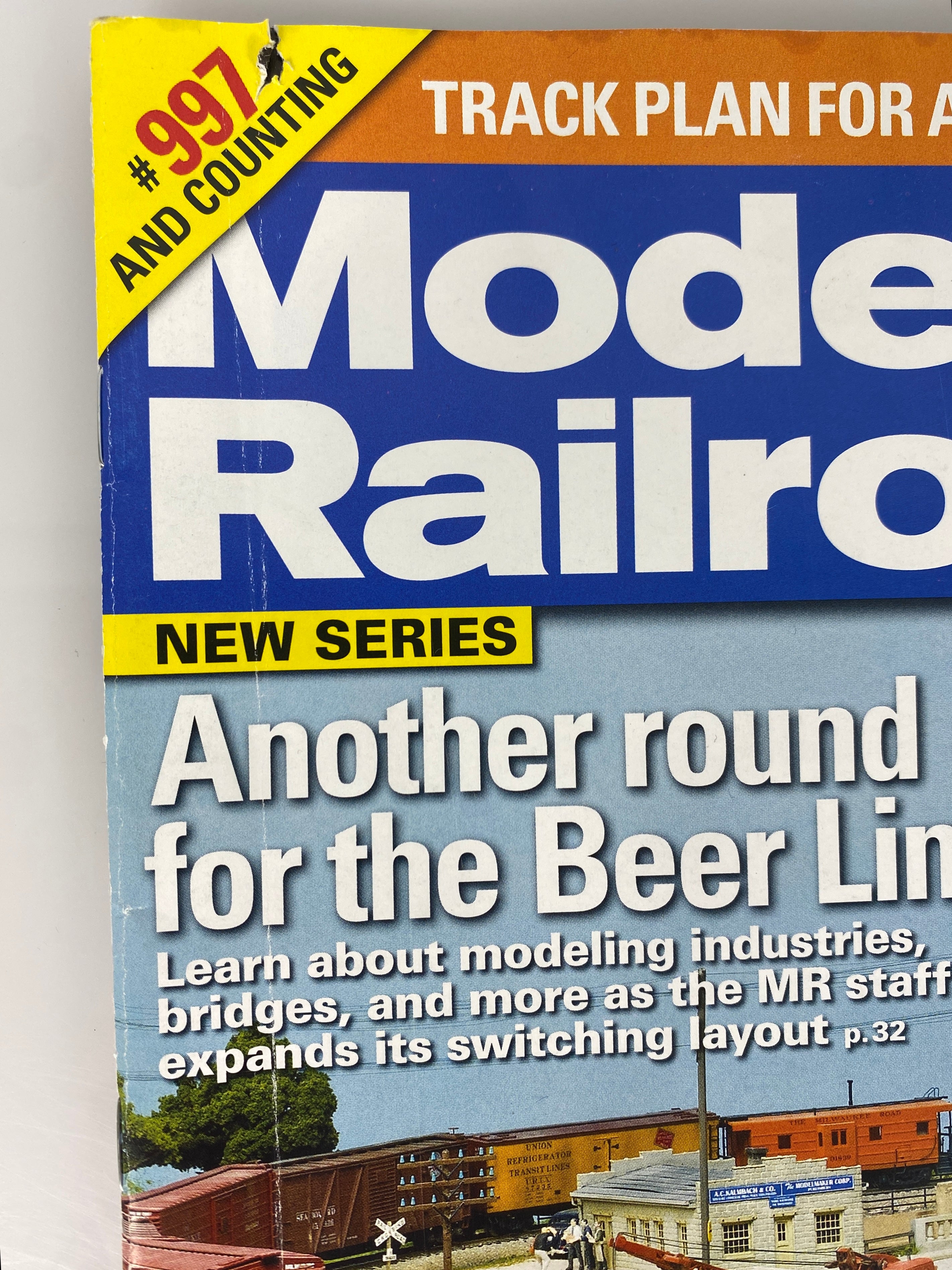 Lot of 12 Model Railroader Magazine (2017 Complete Year)