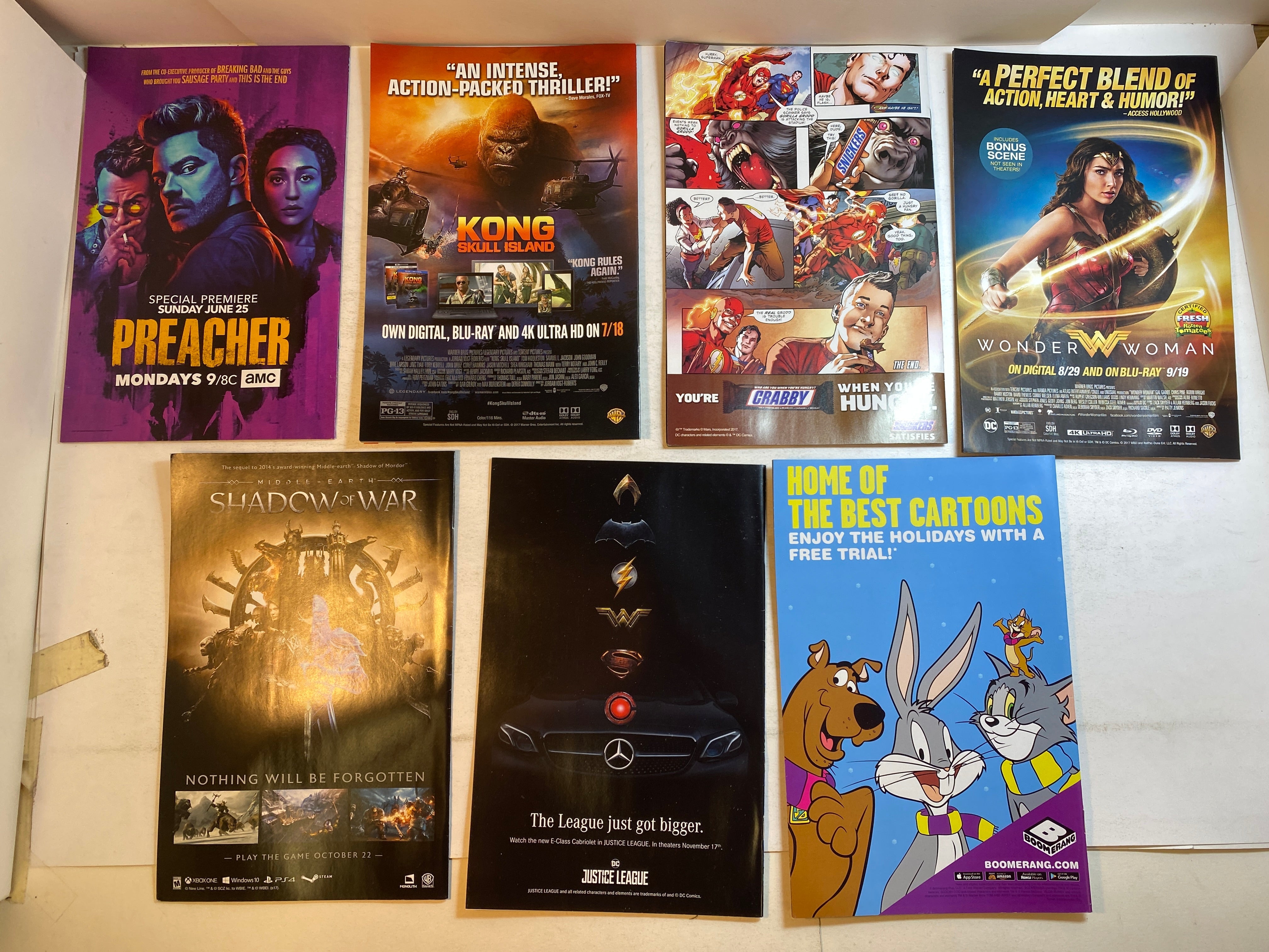 Lot of 13 Trinity DC Comics 2017-2018