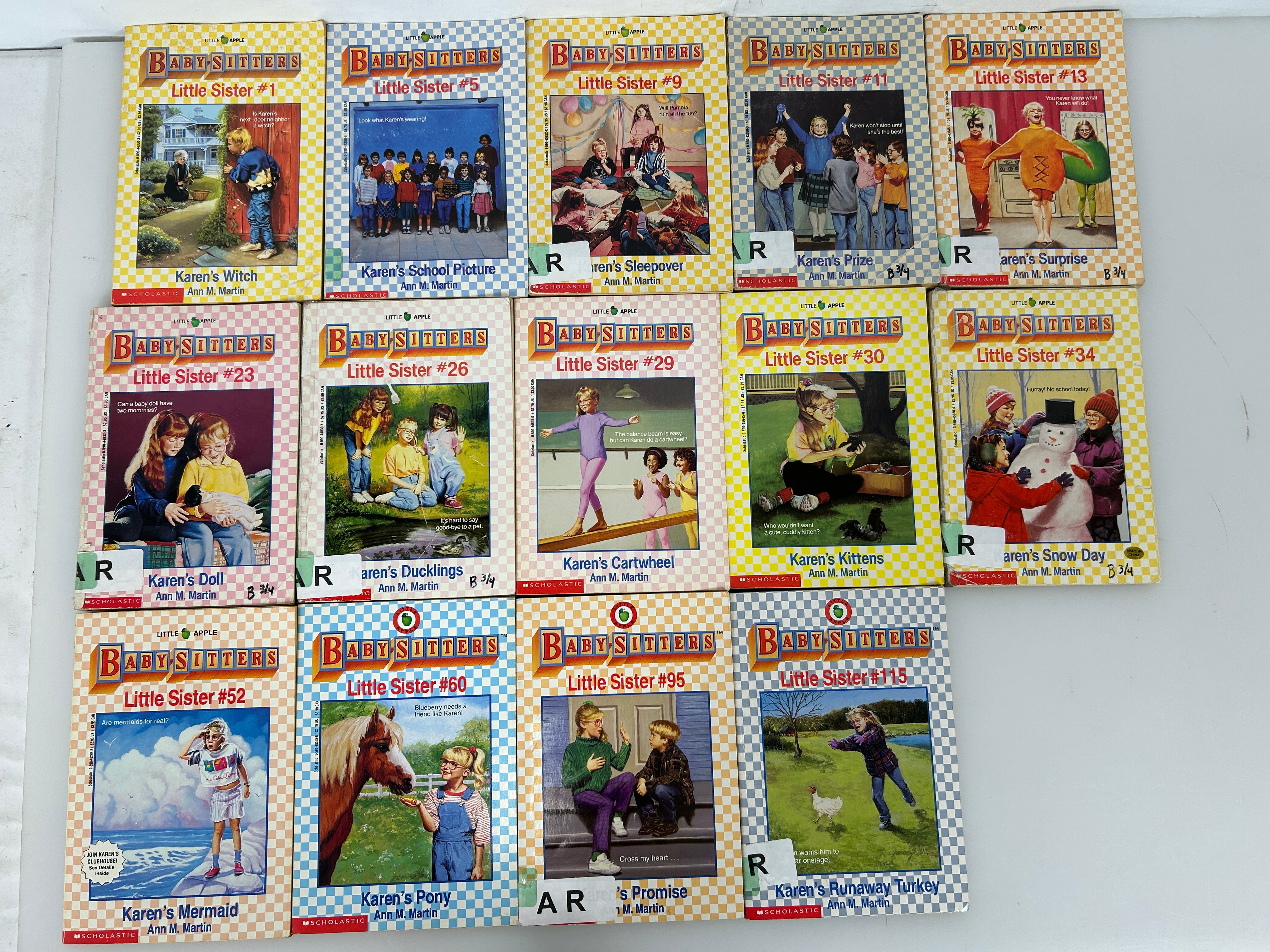 Lot Of 14 Baby-Sitters Club Little Sister Ex-Classroom Library
