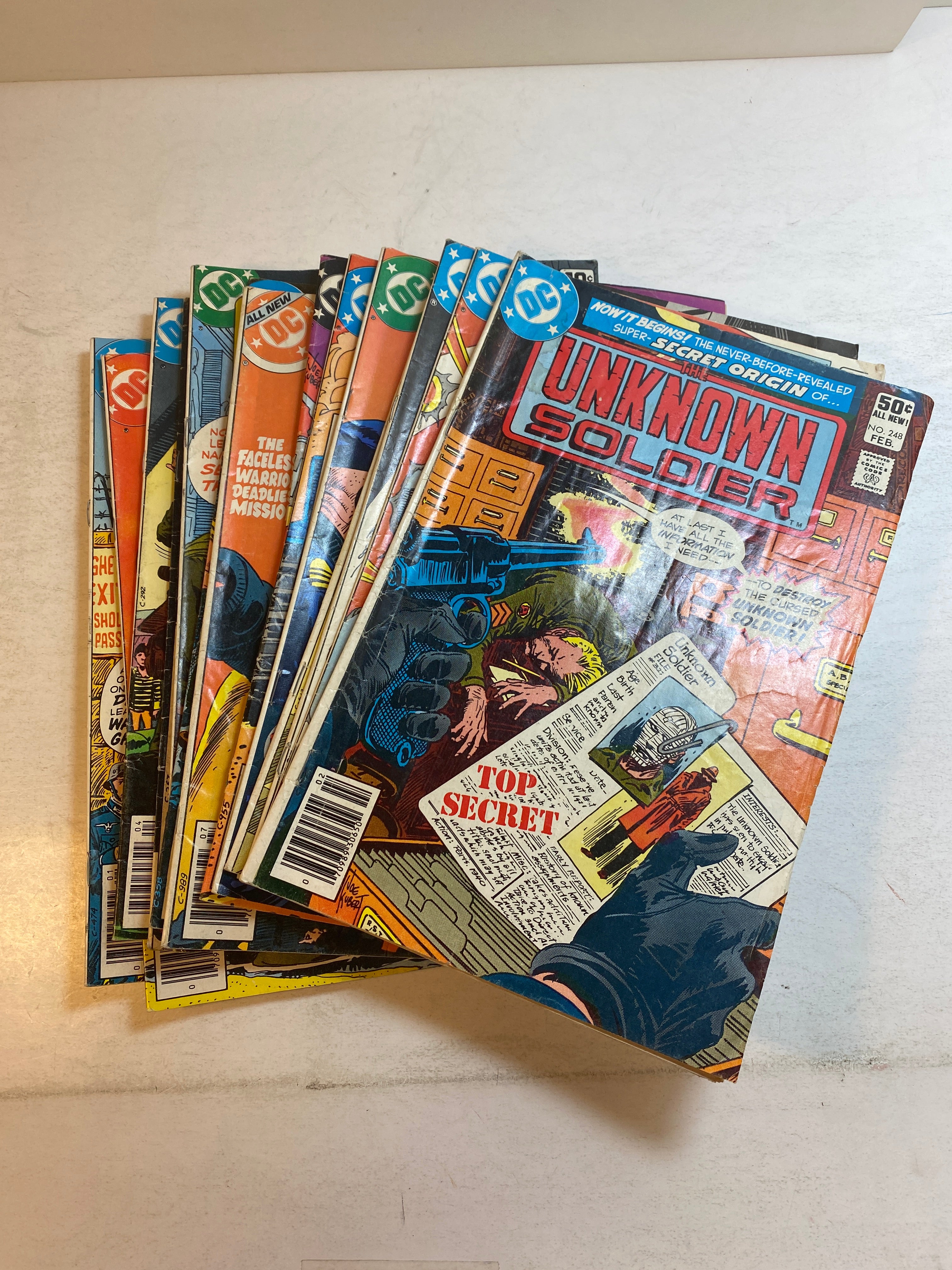 Lot of 15 Unknown Solider DC Comics 1979-1981