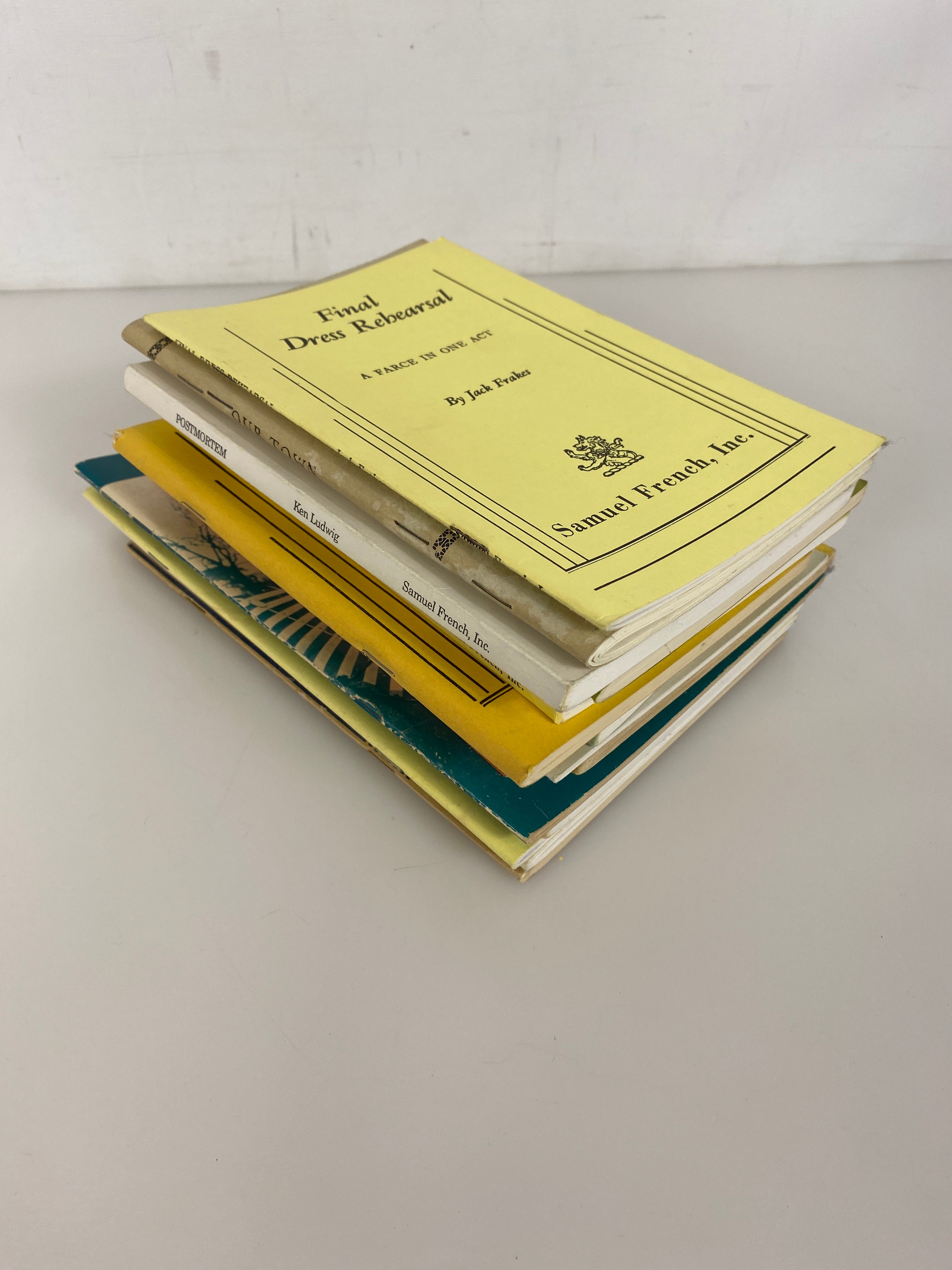 Lot of 16 Plays Samuel French, Dramascripts 1962-1999