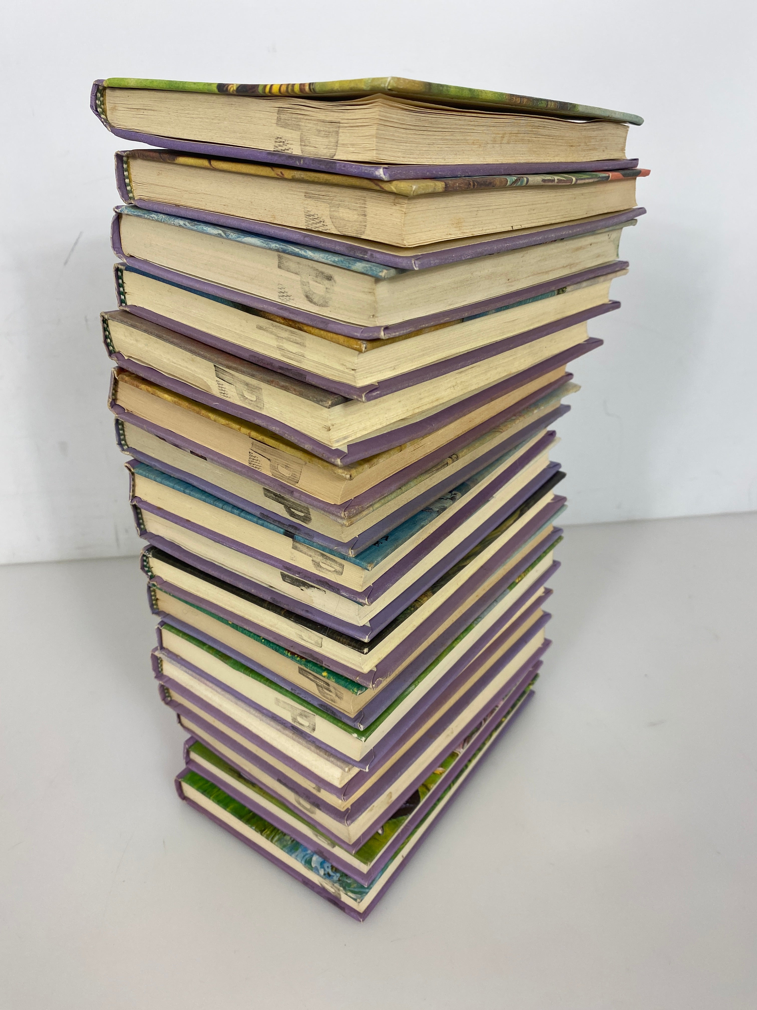 Lot of 17 Bobbsey Twins 1960-1980 HC