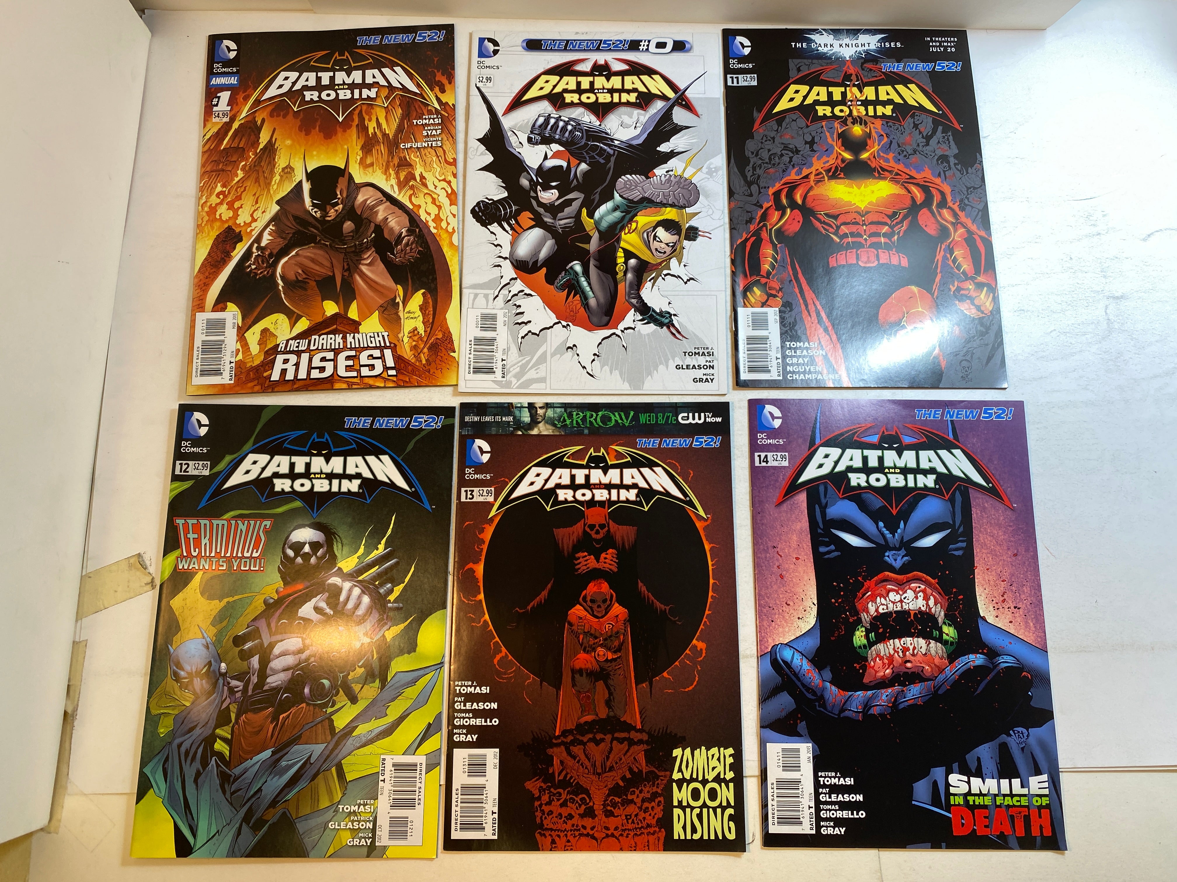 Lot of 18 Batman and Robin Comics DC 2012-2013