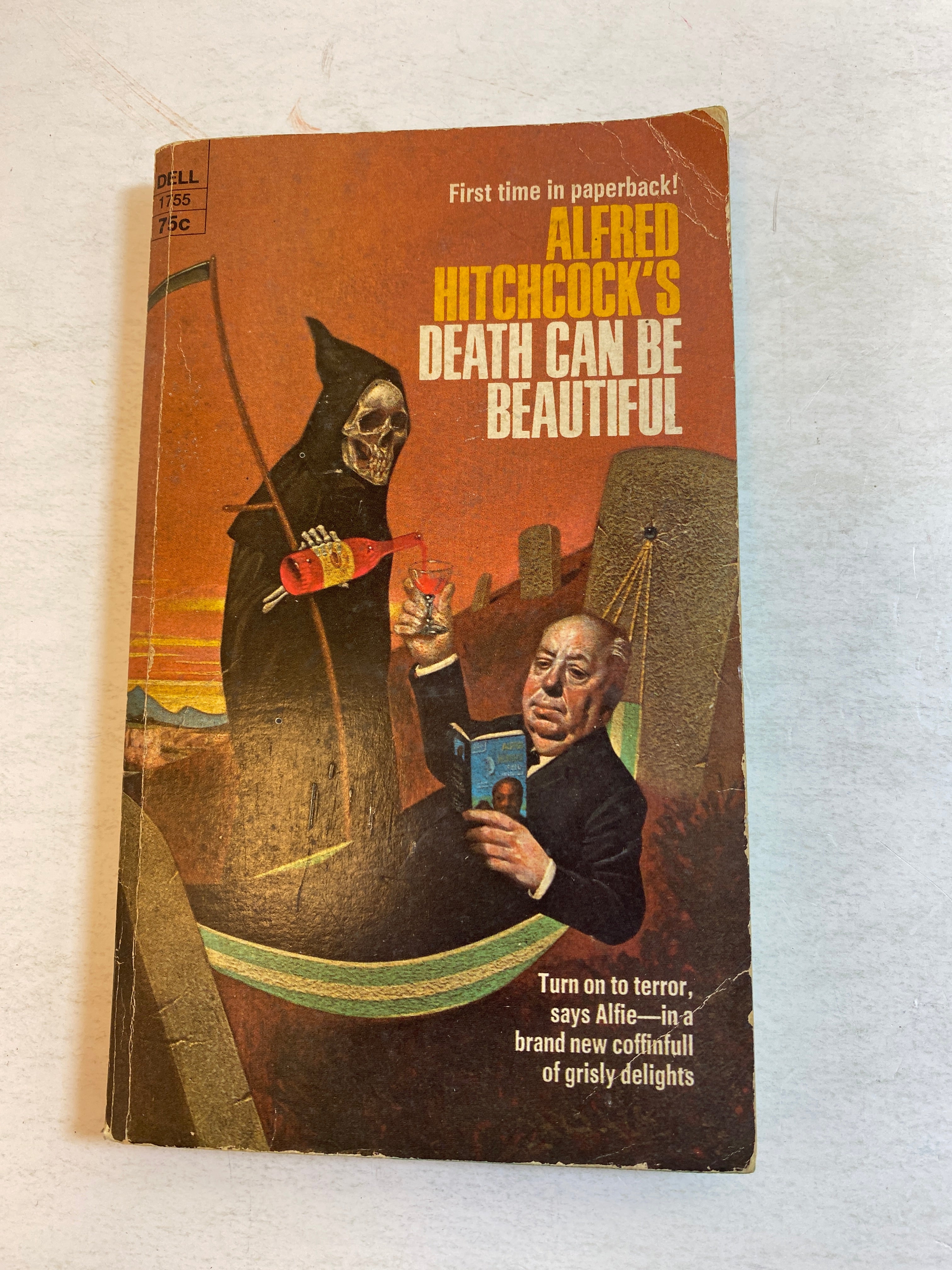 Lot of 2 Alfred Hitchcock SC Novels 1972-1973