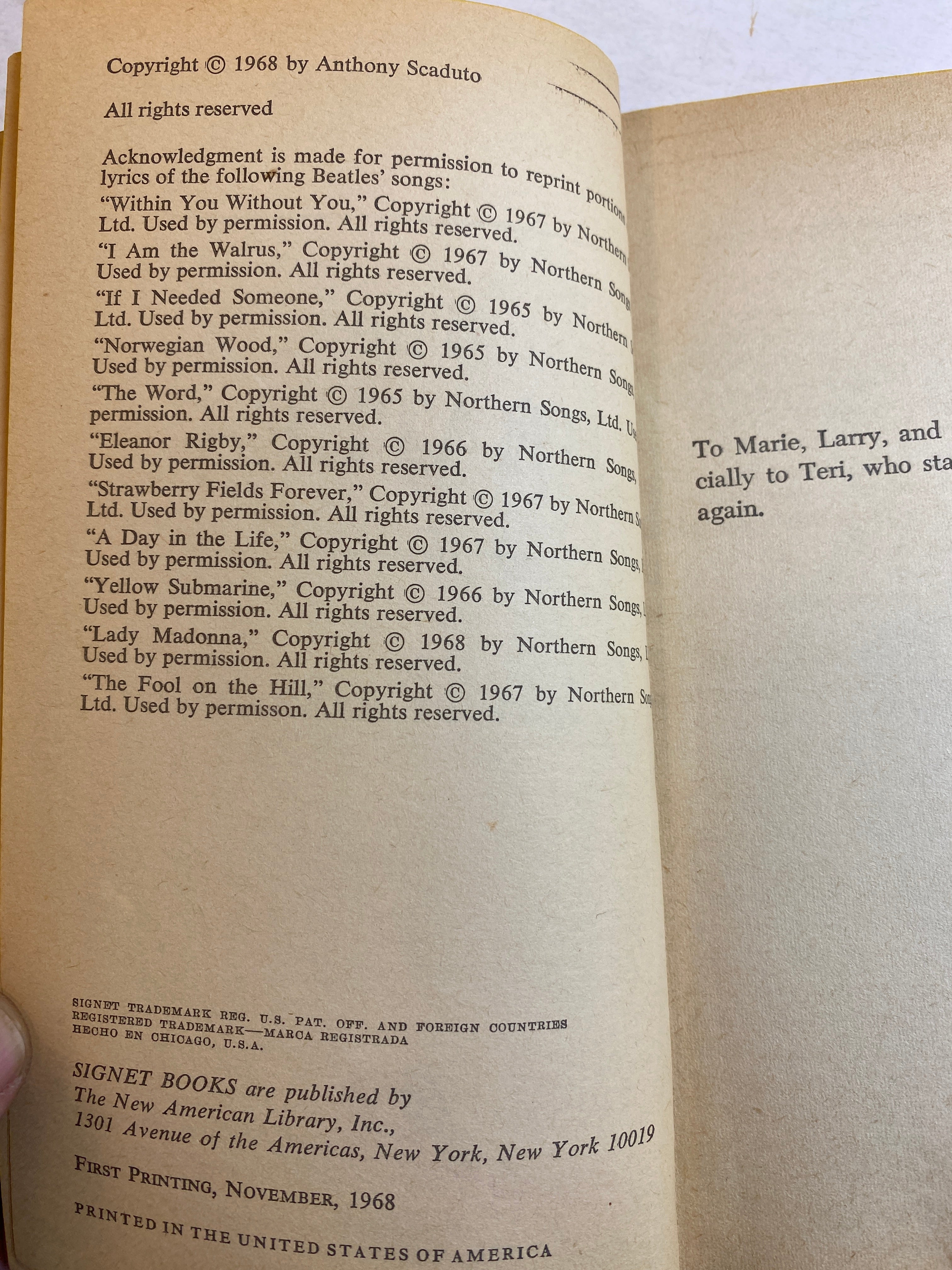 Lot of 2 Beatles Paperbacks Yellow Submarine 1968