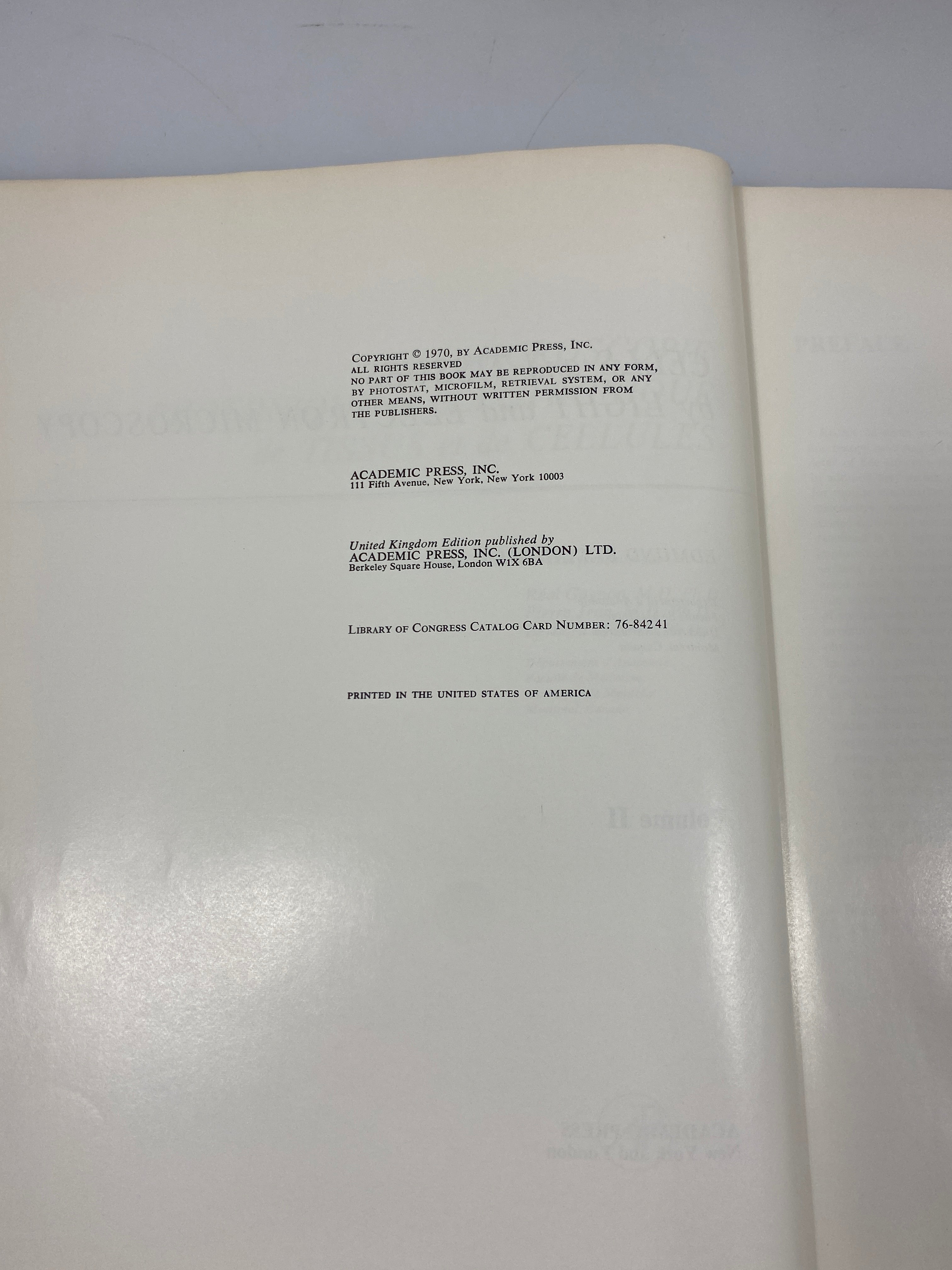 Lot of 2 Cells & Tissues by Light & Electron Microscopy 1-2 Ex-library 1970 HCDJ