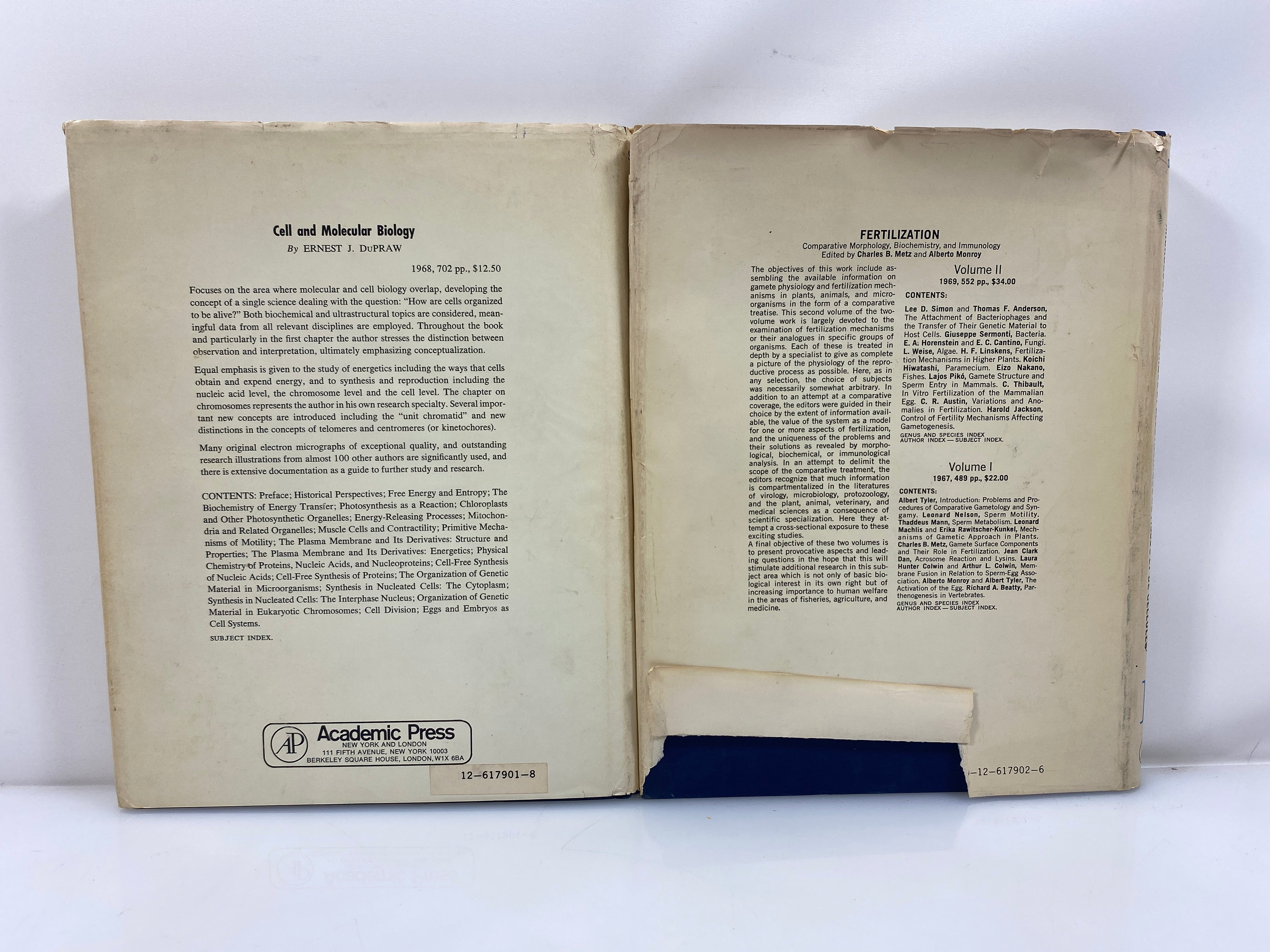 Lot of 2 Cells & Tissues by Light & Electron Microscopy 1-2 Ex-library 1970 HCDJ