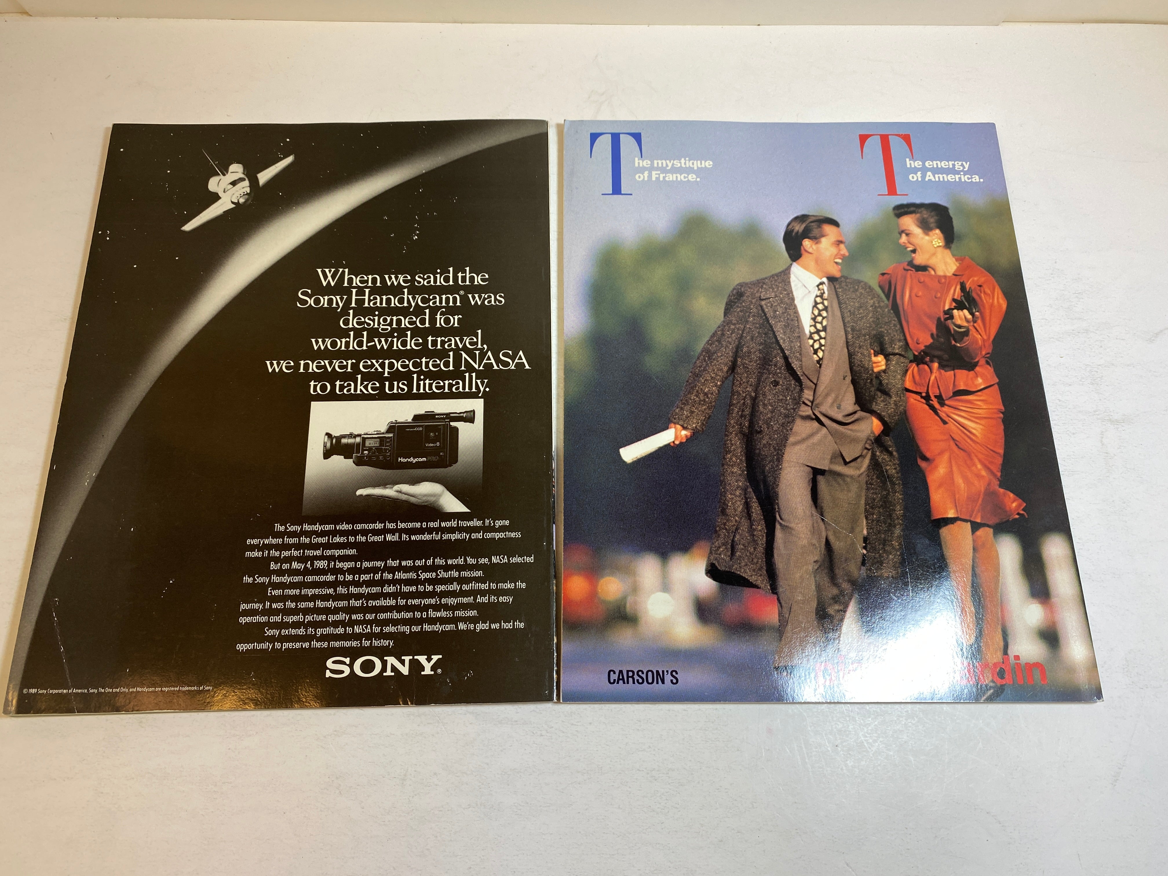 Lot of 2 Chicago Bears Yearbooks 1989, 1990