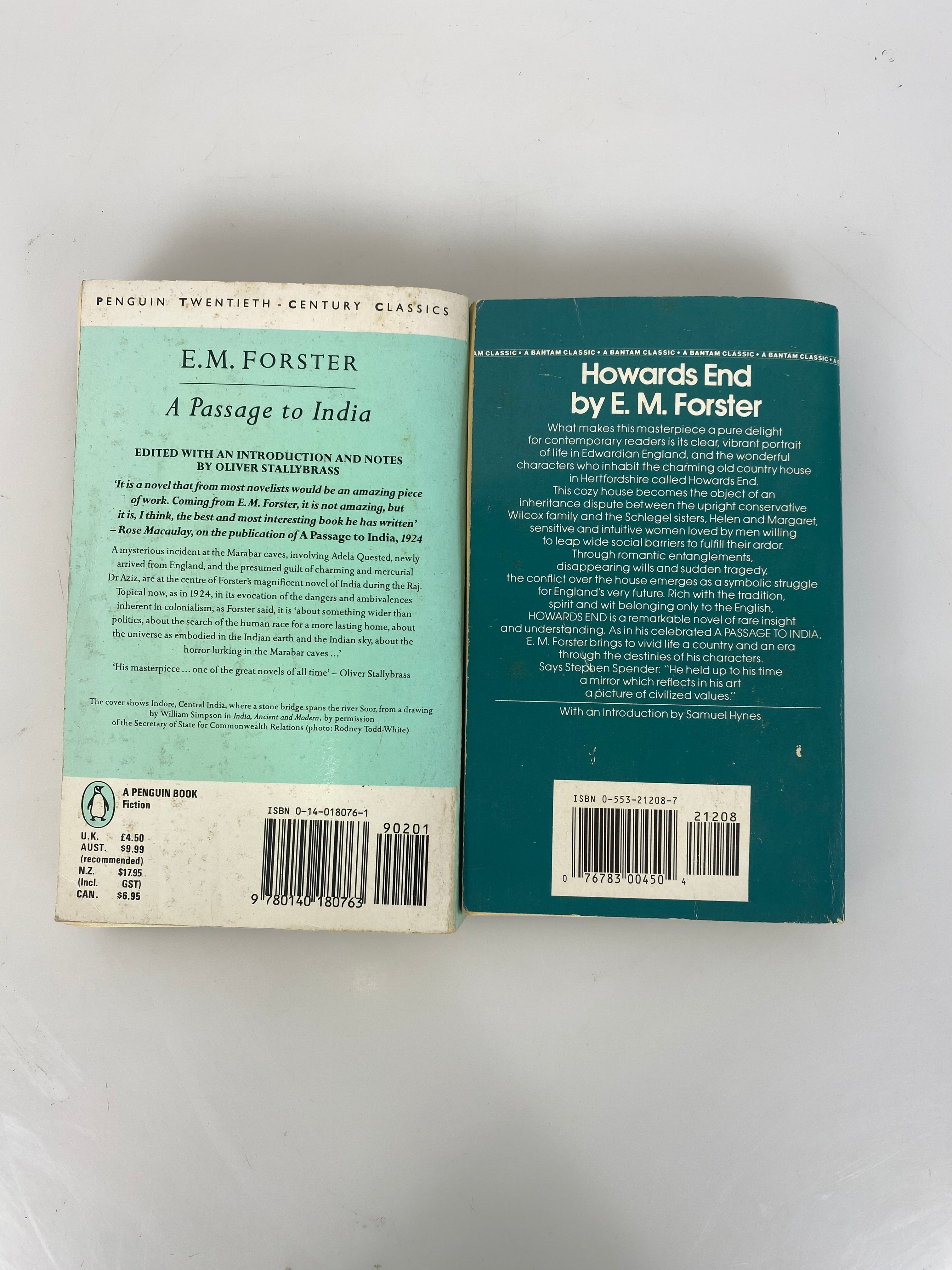 Lot of 2 EM Forster Paperbacks Howards End Passage to India 1985-1989