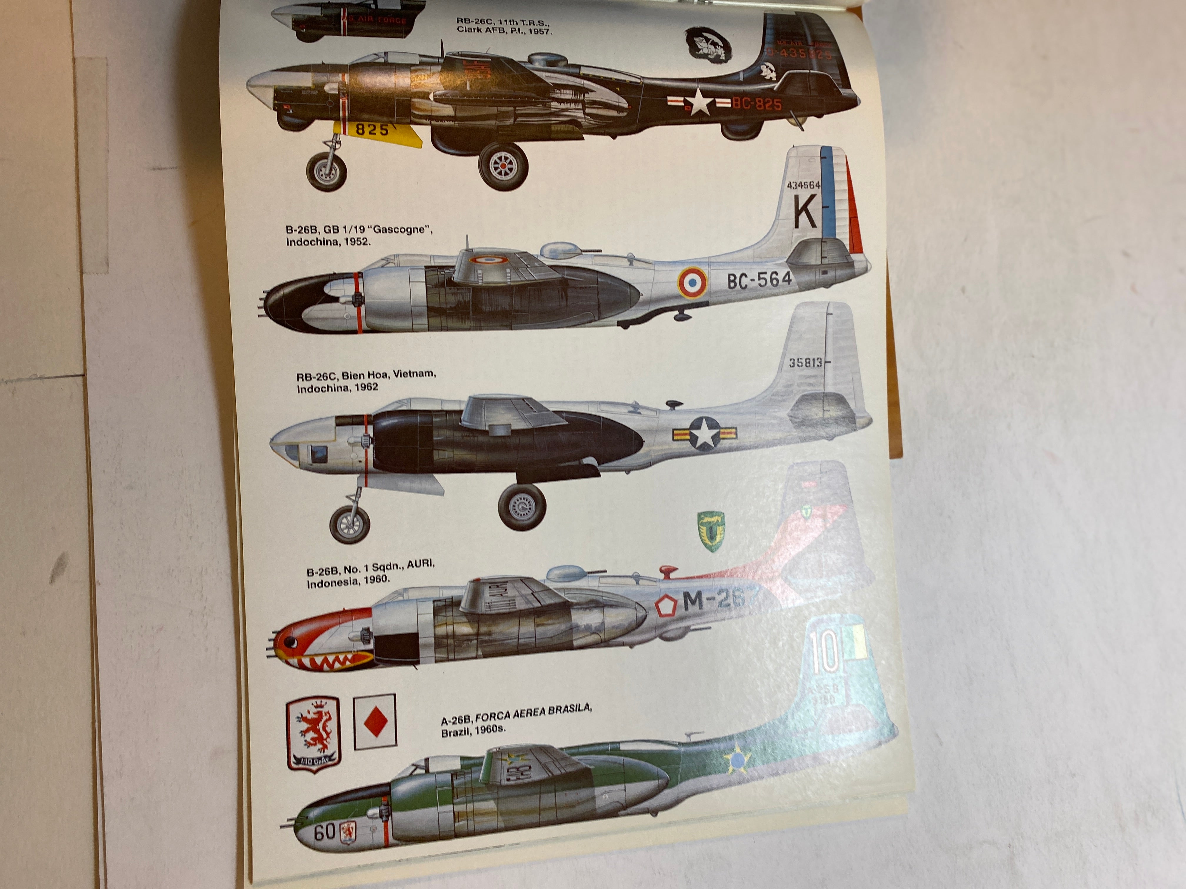 Lot of 2 In Action Booklets F-5 and A-26 Invader 1980 Aircraft 37, 38