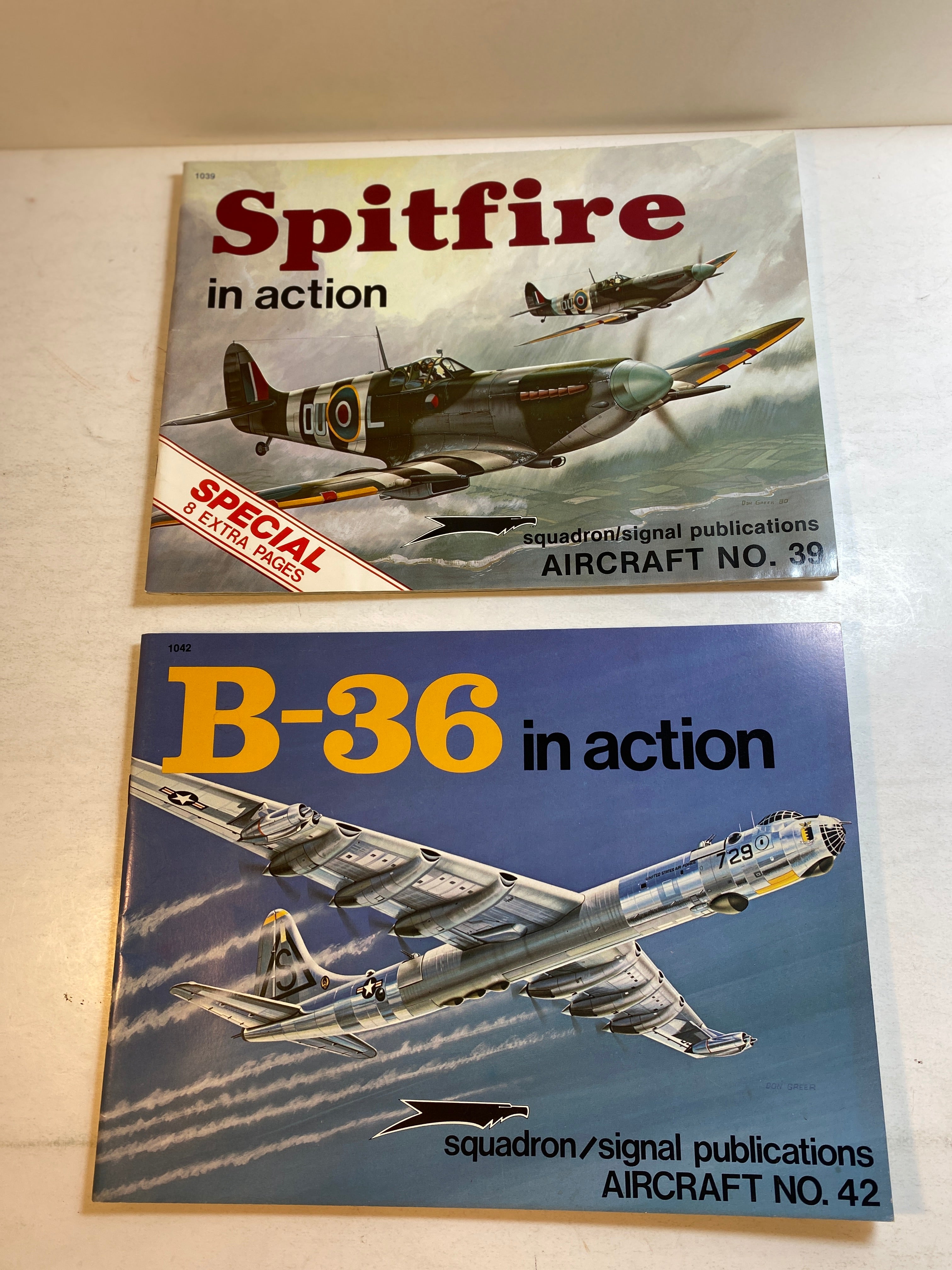 Lot of 2 In Action Booklets Spitfire and B-36 1980 Aircraft 39, 42