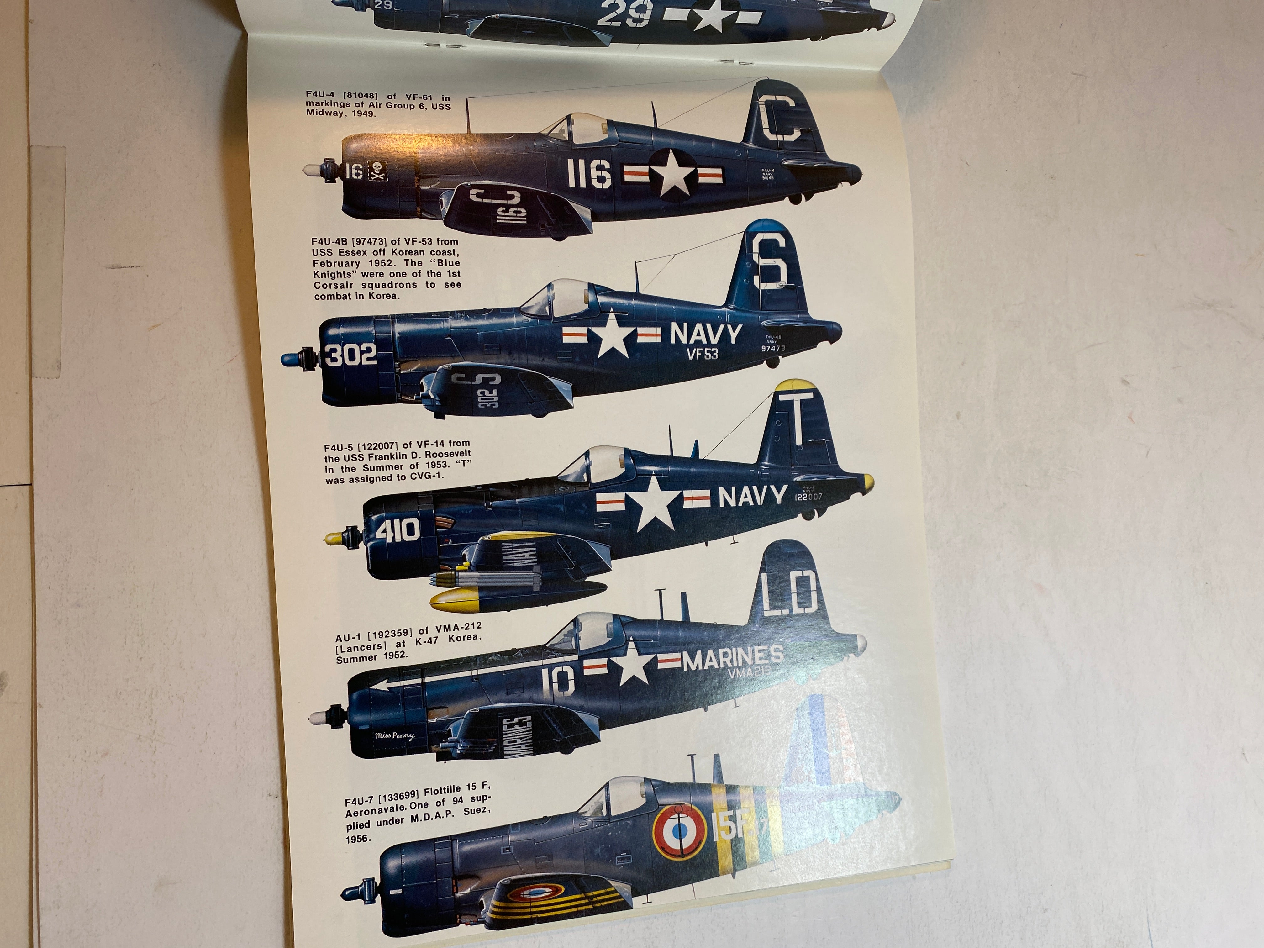 Lot of 2 In Action Booklets Thunderbolt F4U Corsair 1975-1977 Aircraft 18, 29