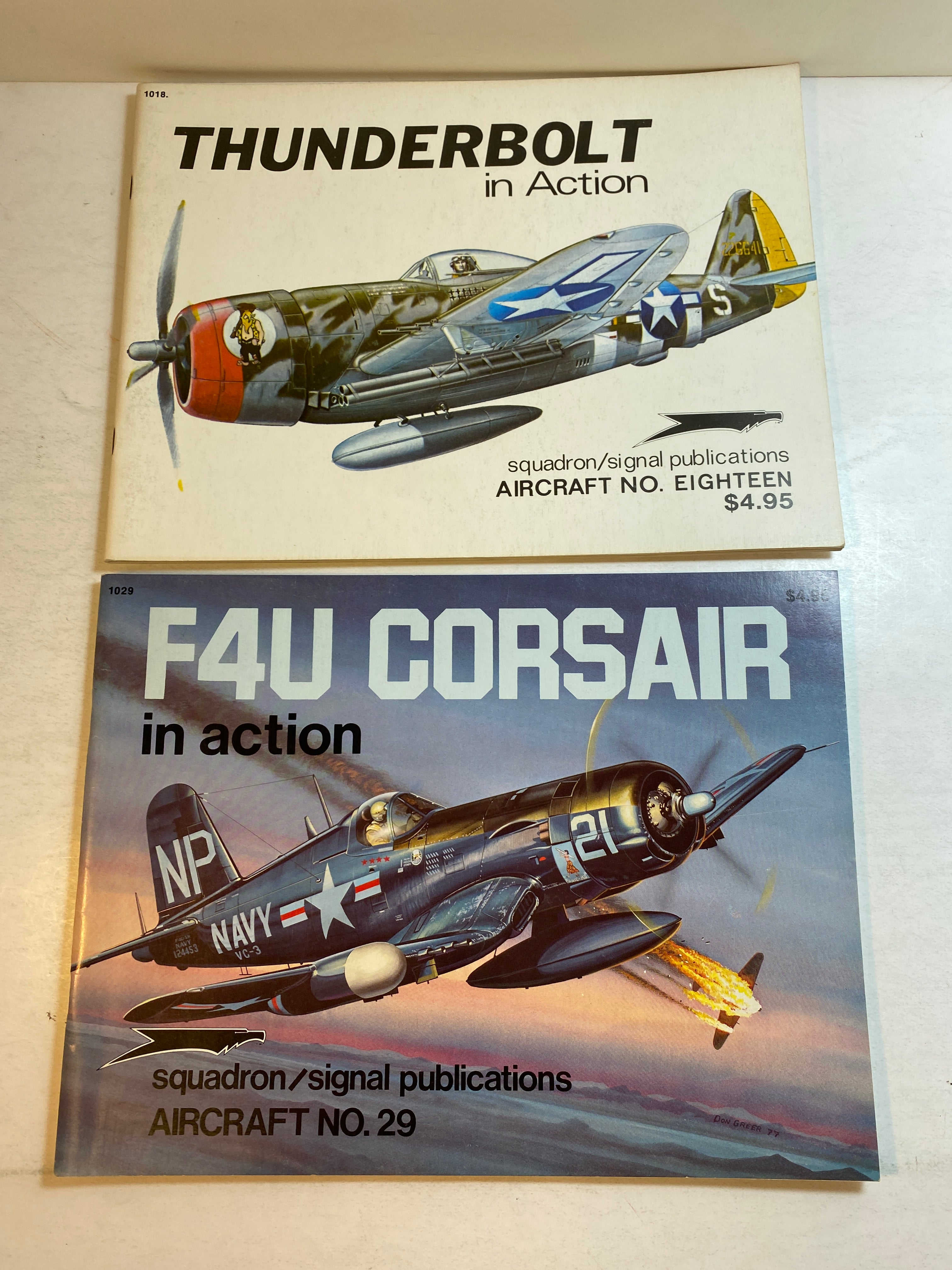 Lot of 2 In Action Booklets Thunderbolt F4U Corsair 1975-1977 Aircraft 18, 29