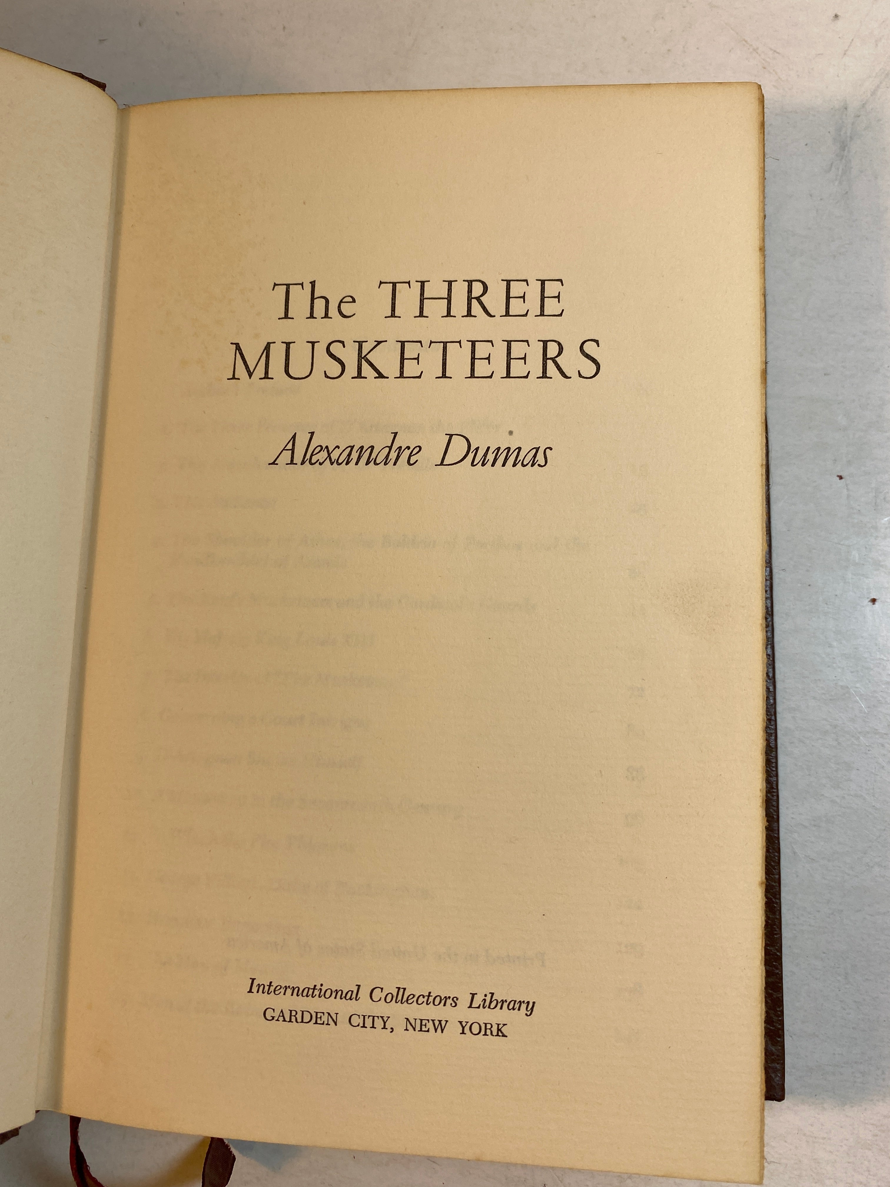Lot of 2 International Collector's War and Peace 3 Musketeers HC