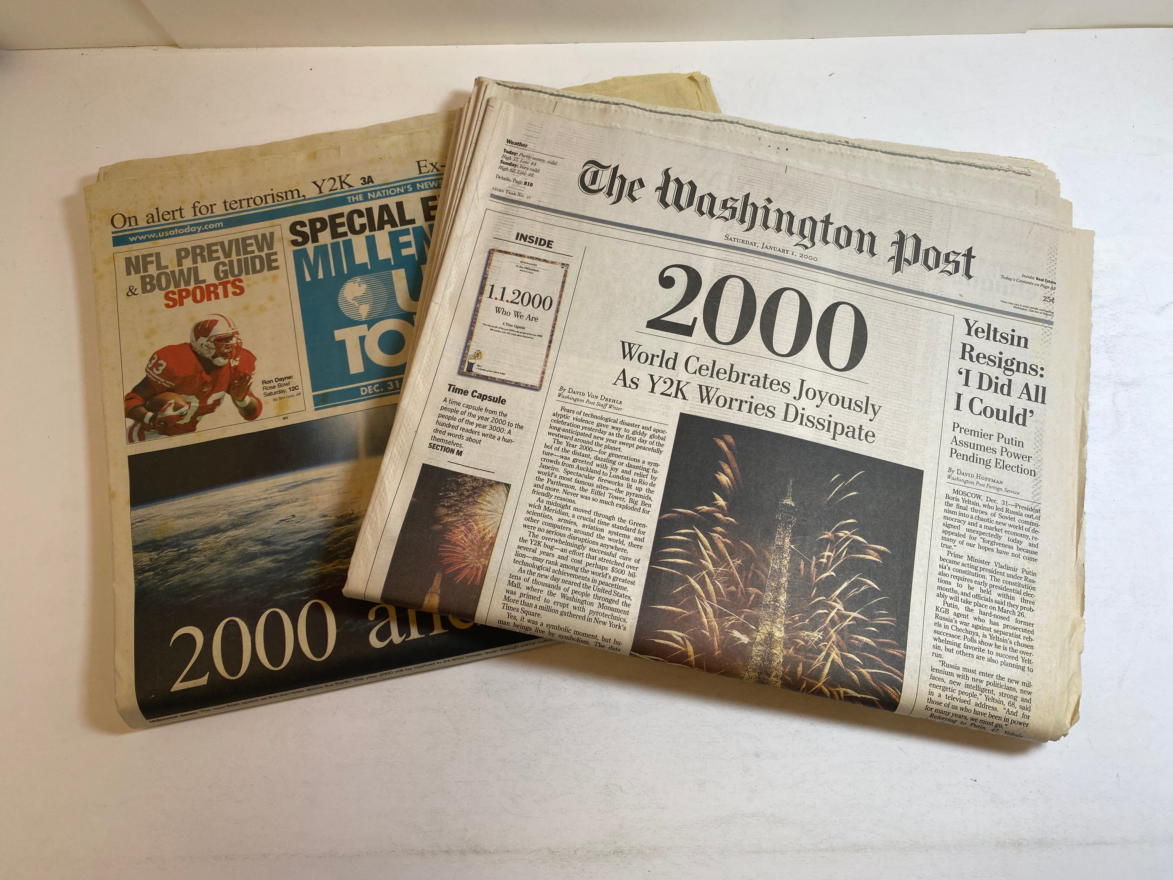 Lot of 2 January 1, 2000 Newspapers