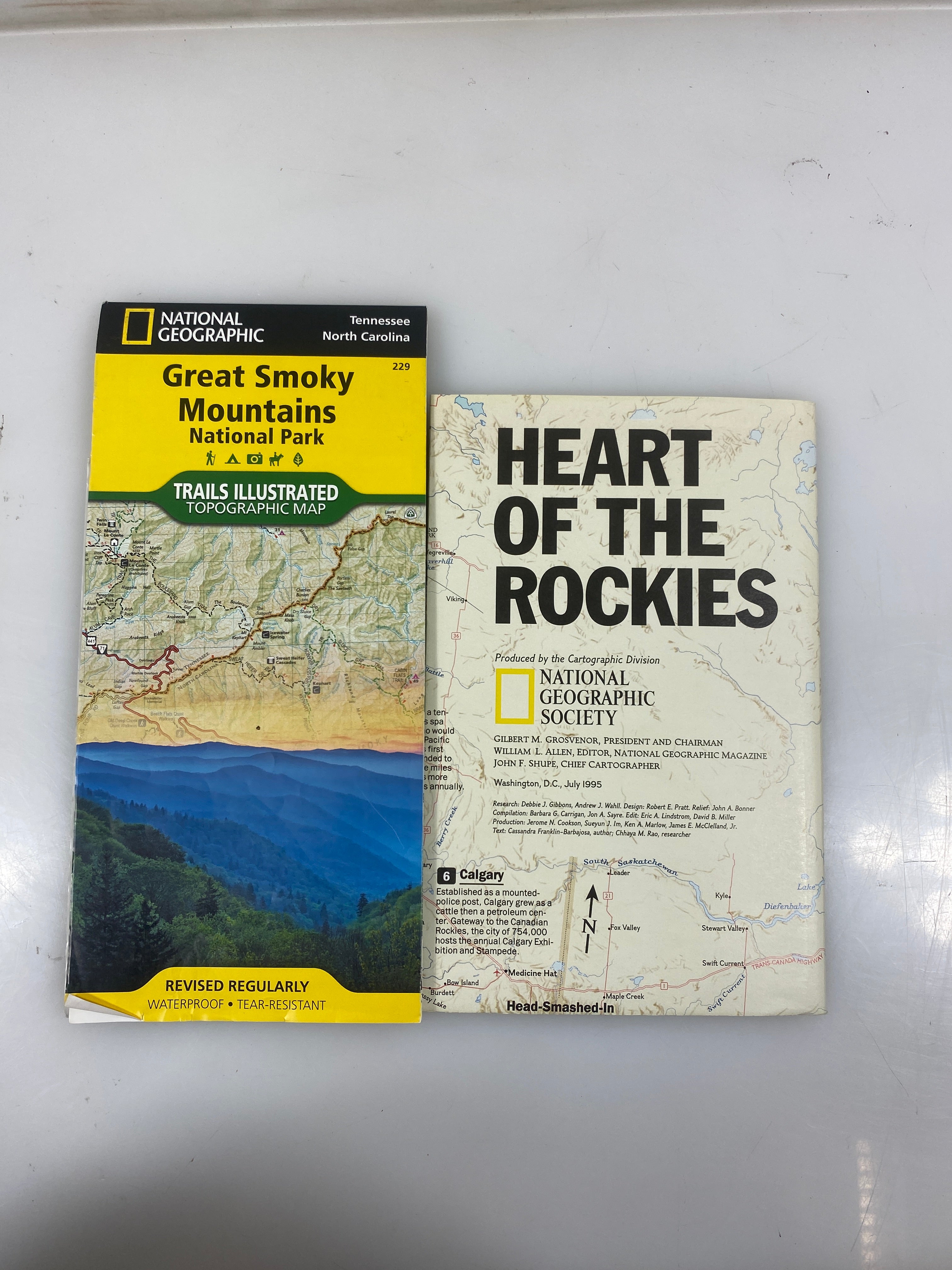 Lot of 2 Nat Geo North American Mountain Range Maps 1991-1995