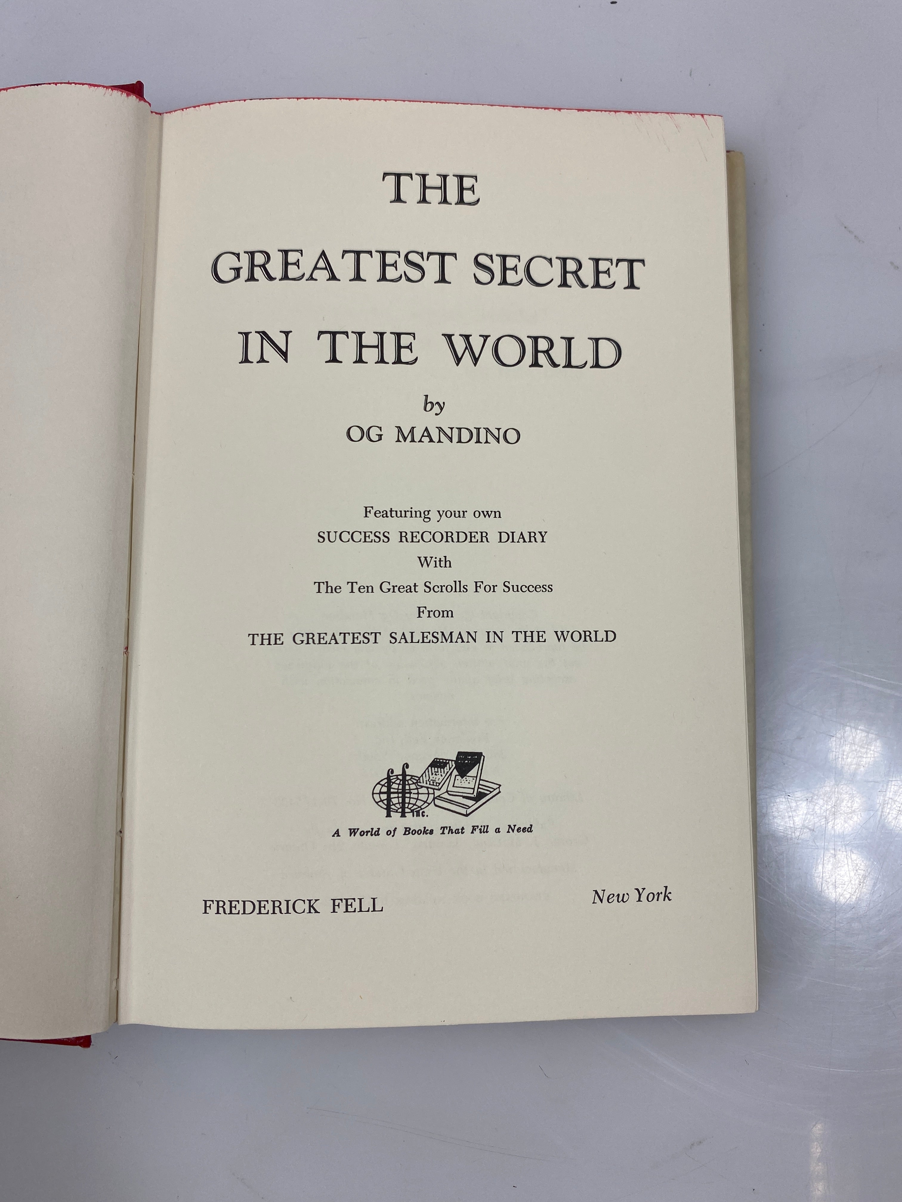 Lot of 2: OG Mandino The Greatest Secrets/Salesman in the World 1968-72 HCDJ