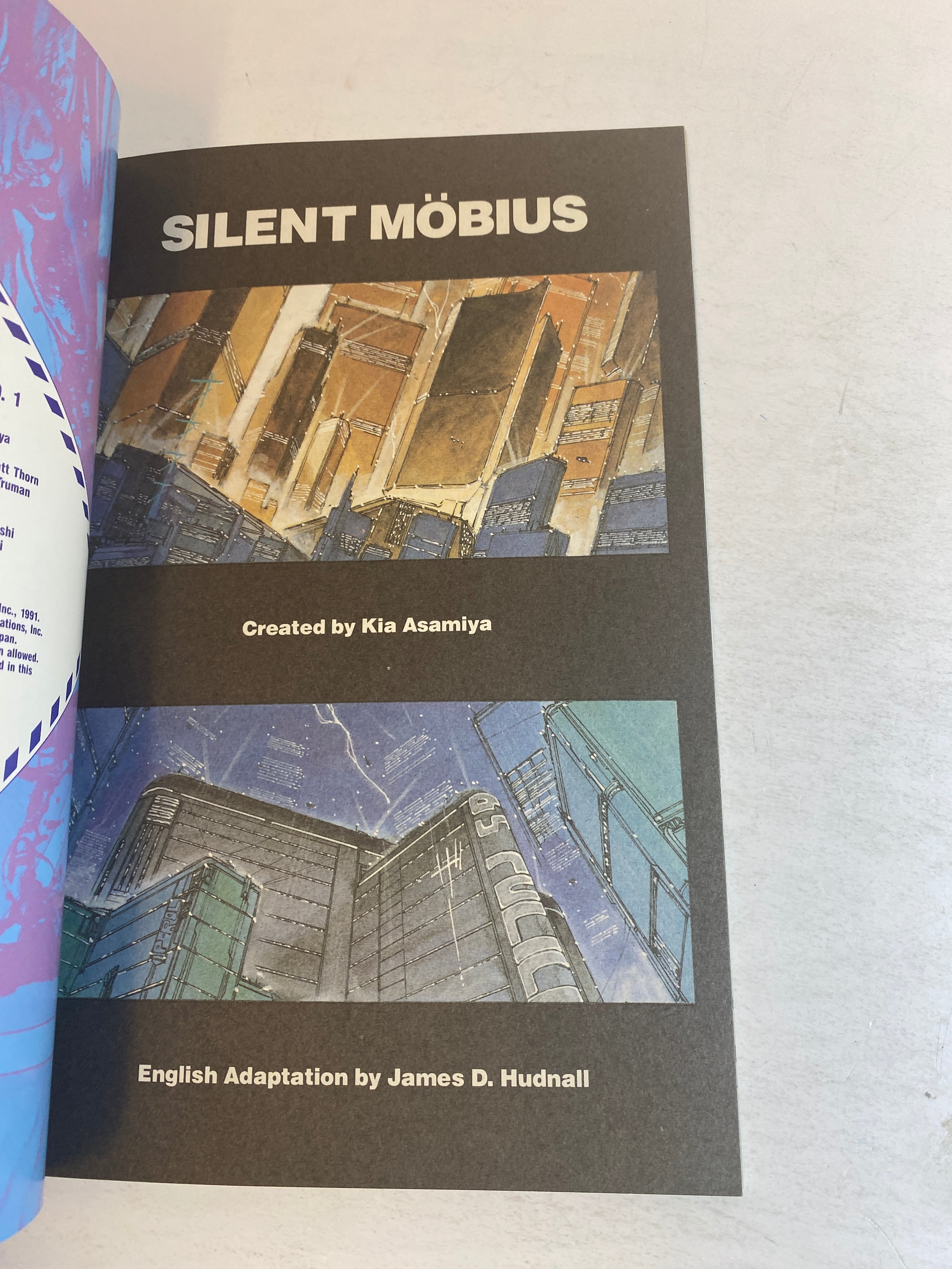 Lot of 2 Silent Mobius Viz Select Comic 1991