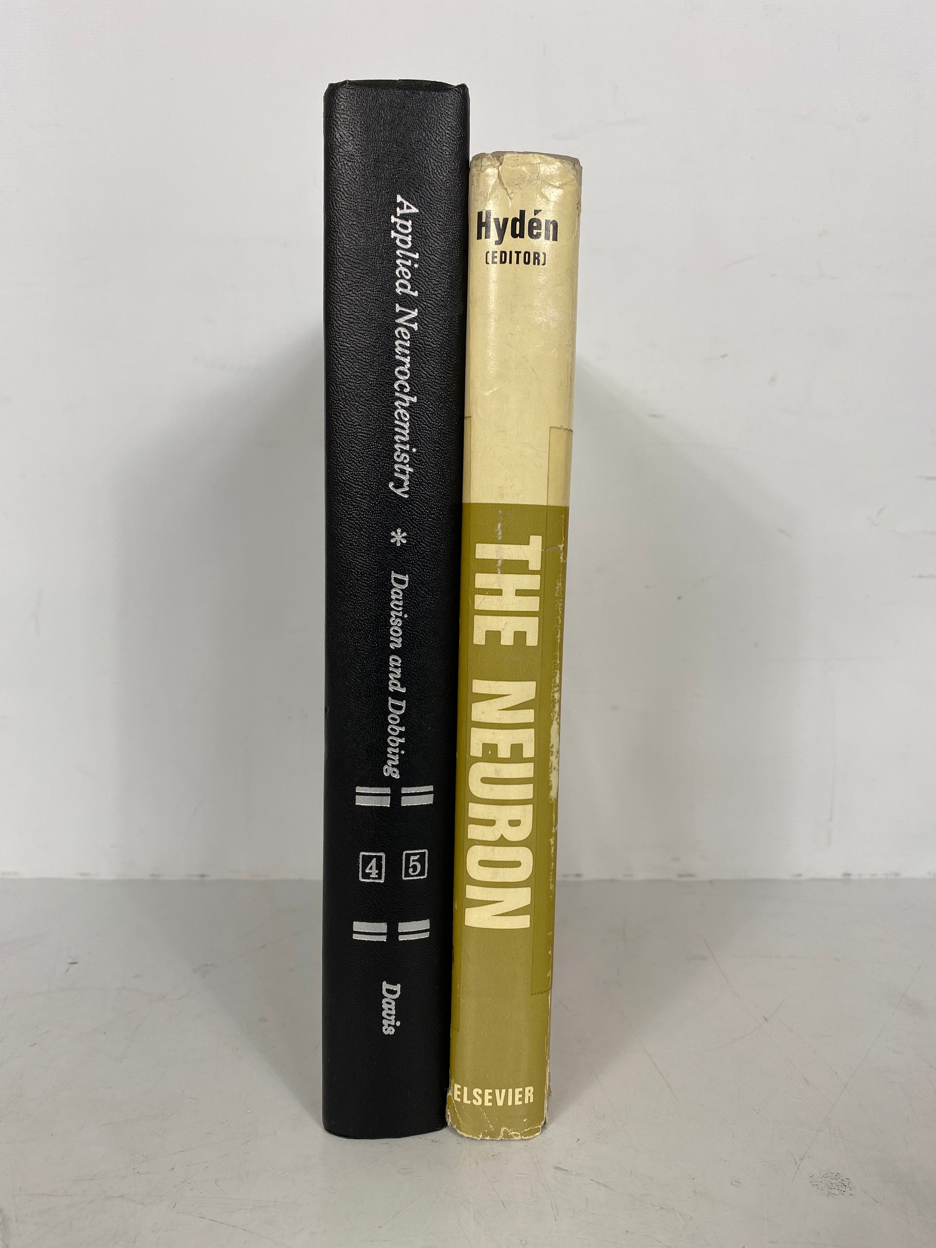 Lot of 2: The Neuron/Applied Neurochemistry 1967-1968 HC