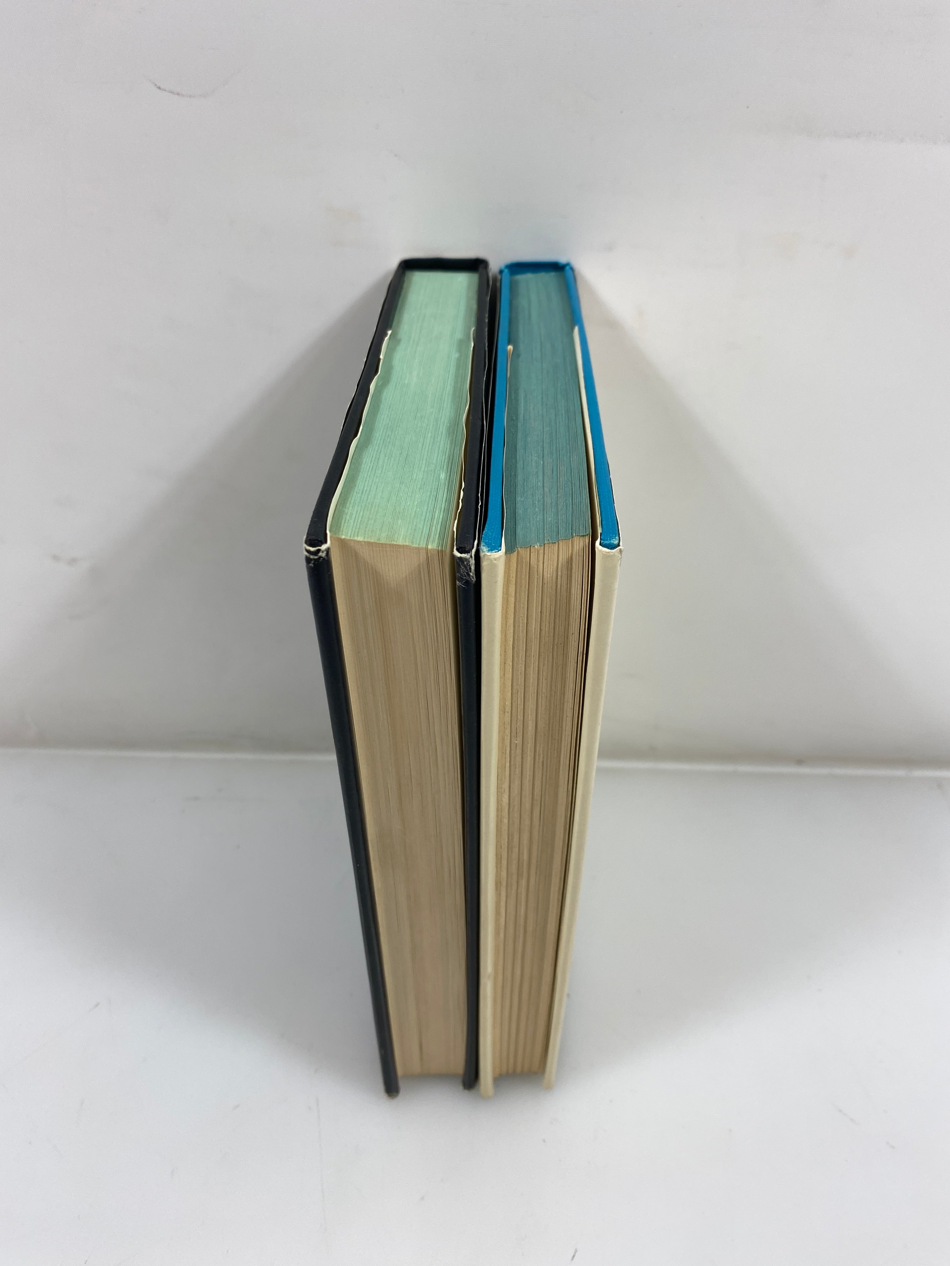 Lot of 2: The Sensuous Woman by "J"/The Sensuous Man by "M" 1970-71 HCDJ