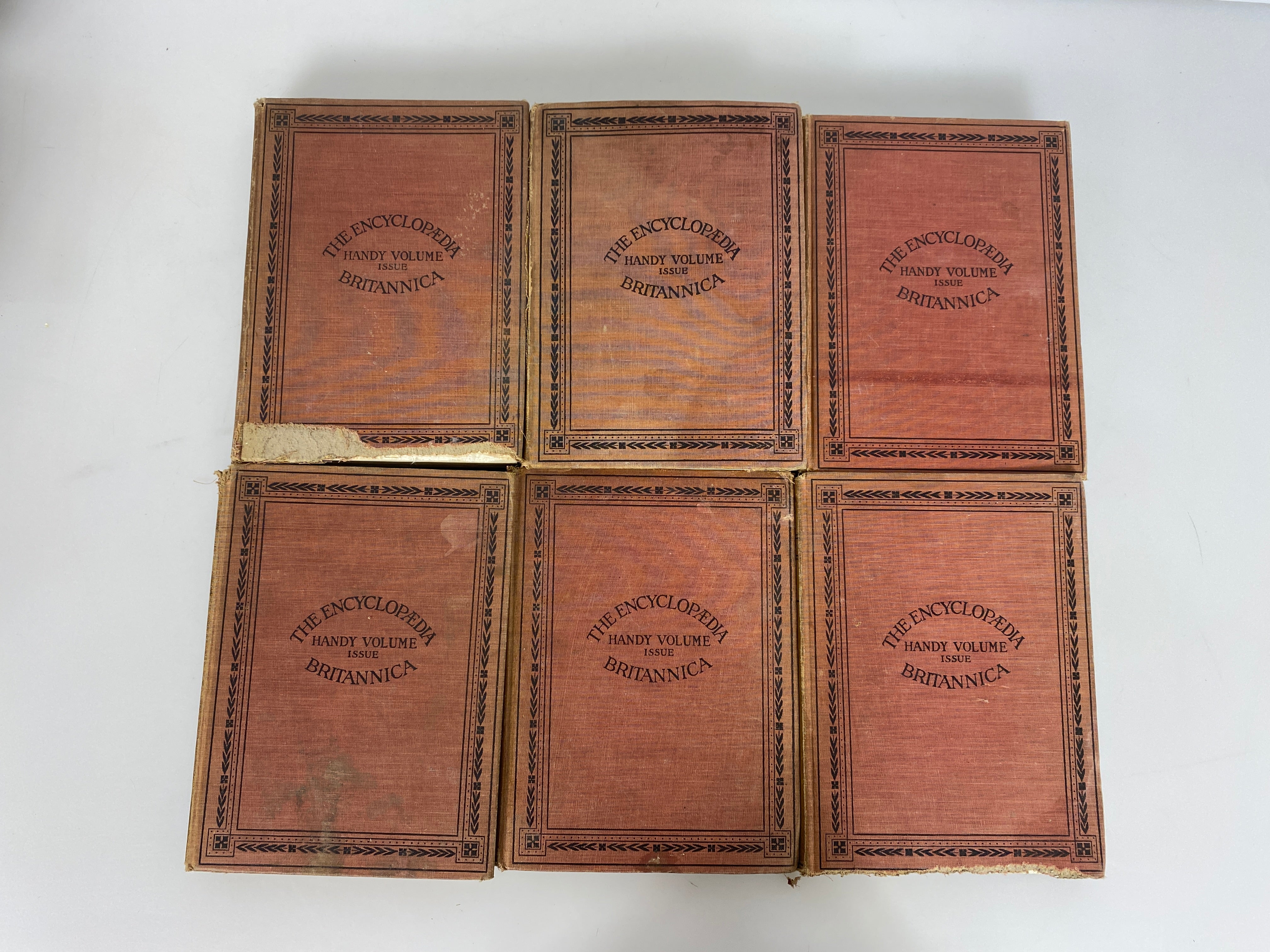 Lot of 26: The Encyclopedia Britannica Handy Volume 1911 1-14, 16-23, 25-28 HC