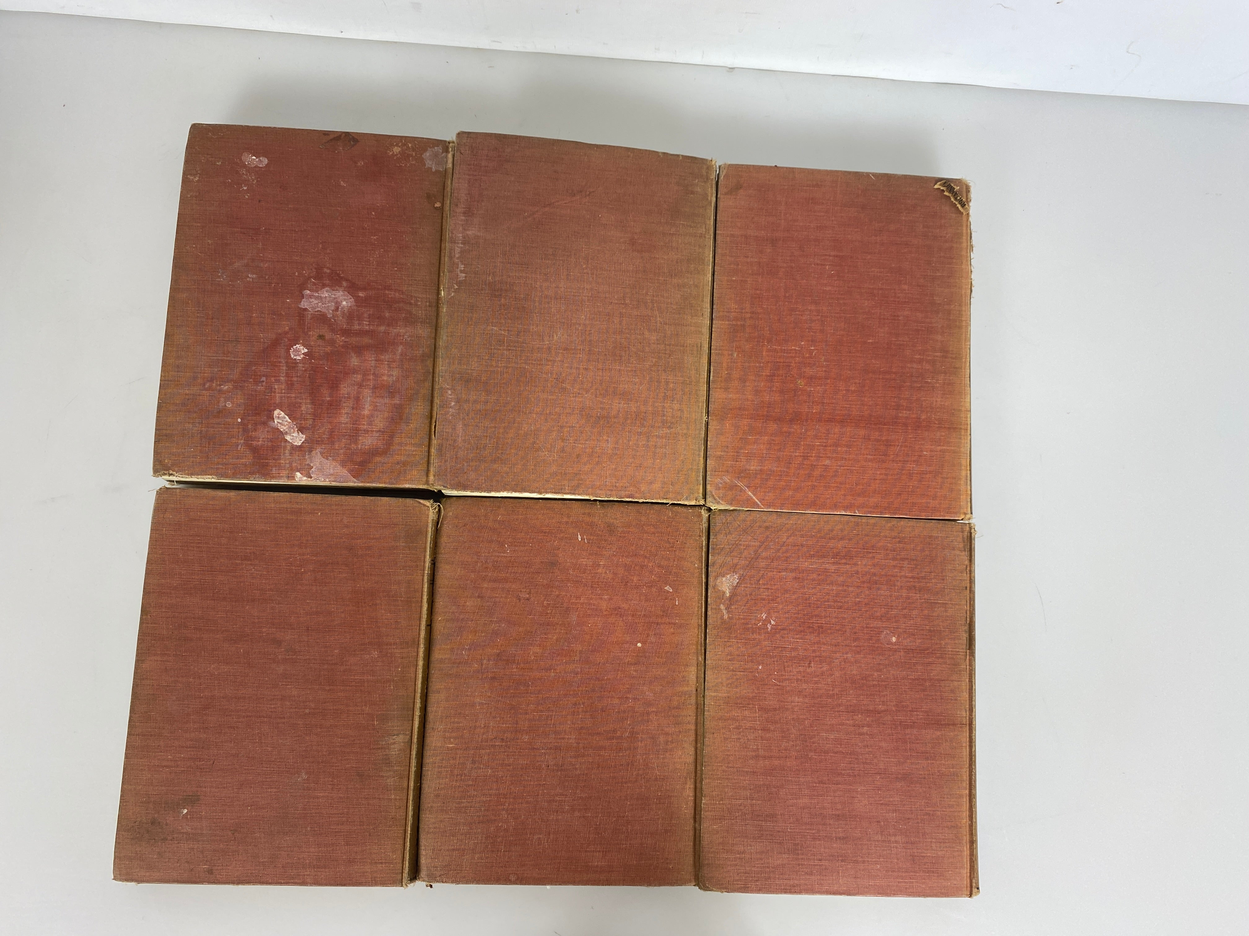 Lot of 26: The Encyclopedia Britannica Handy Volume 1911 1-14, 16-23, 25-28 HC