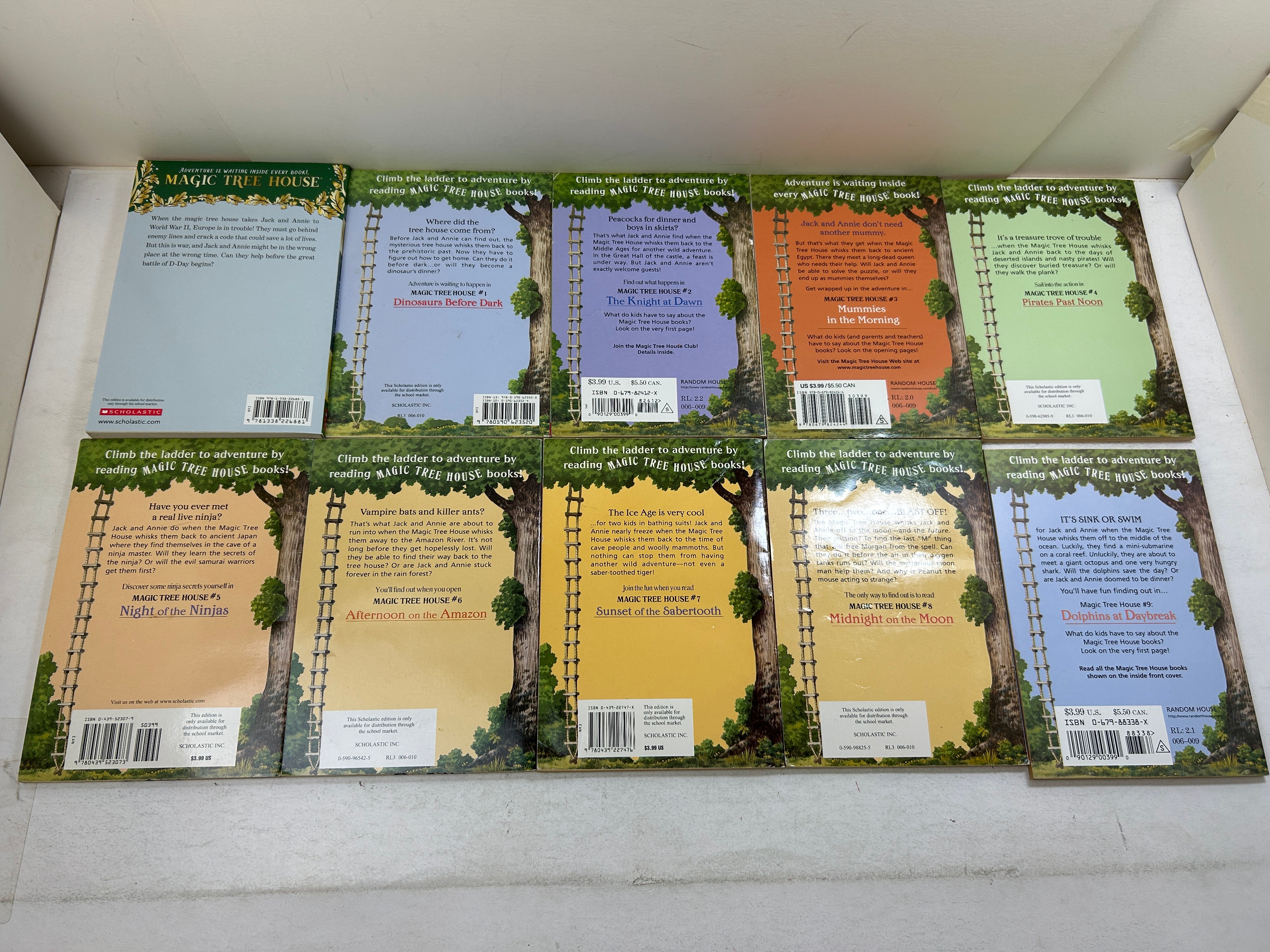 Lot of 28Magic Tree House (1-26 SC+29 HC+Special Ed SC) by Mary Pope Osborne SC