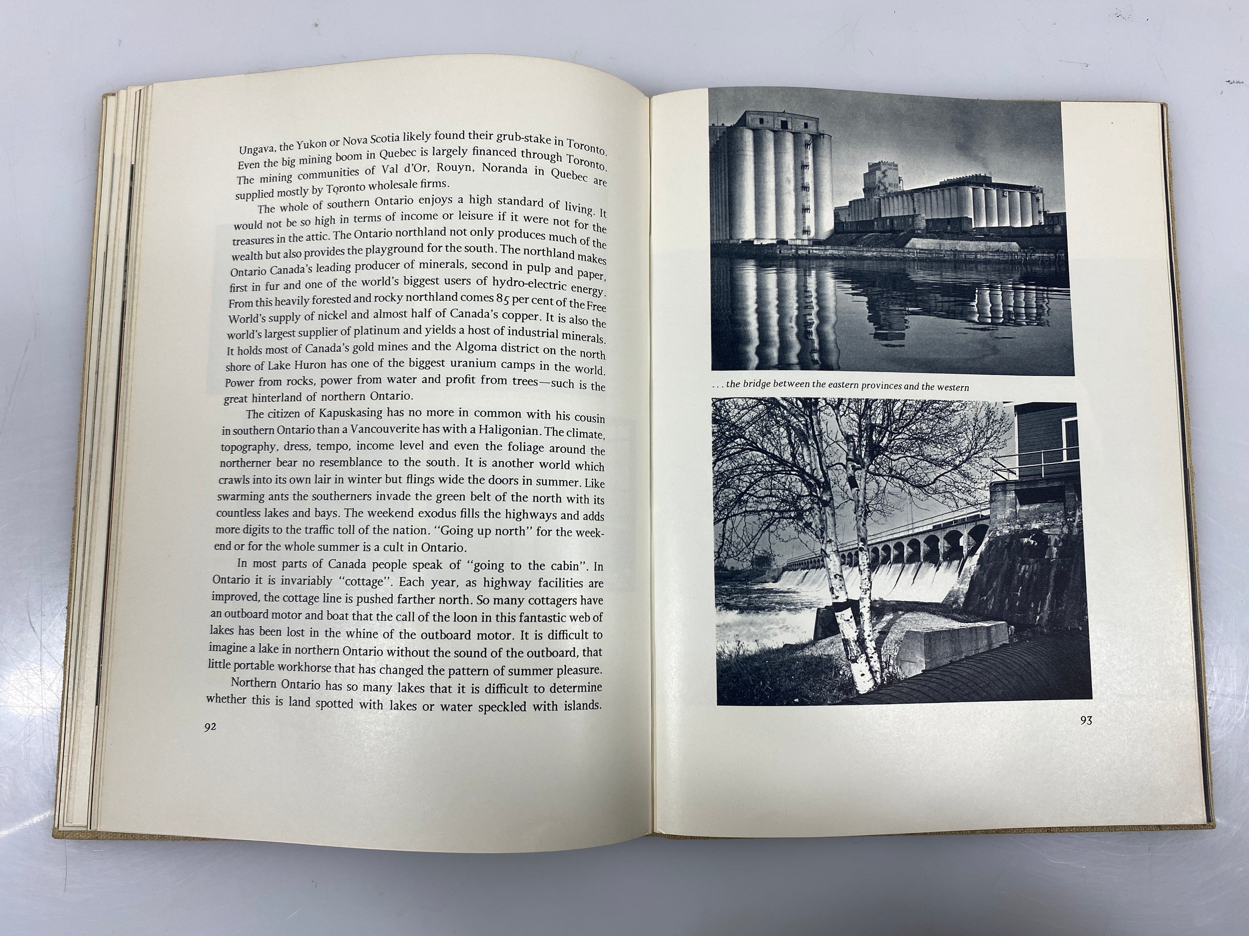 Lot of 3: Canada Photography and Guides 1960-1971 HC