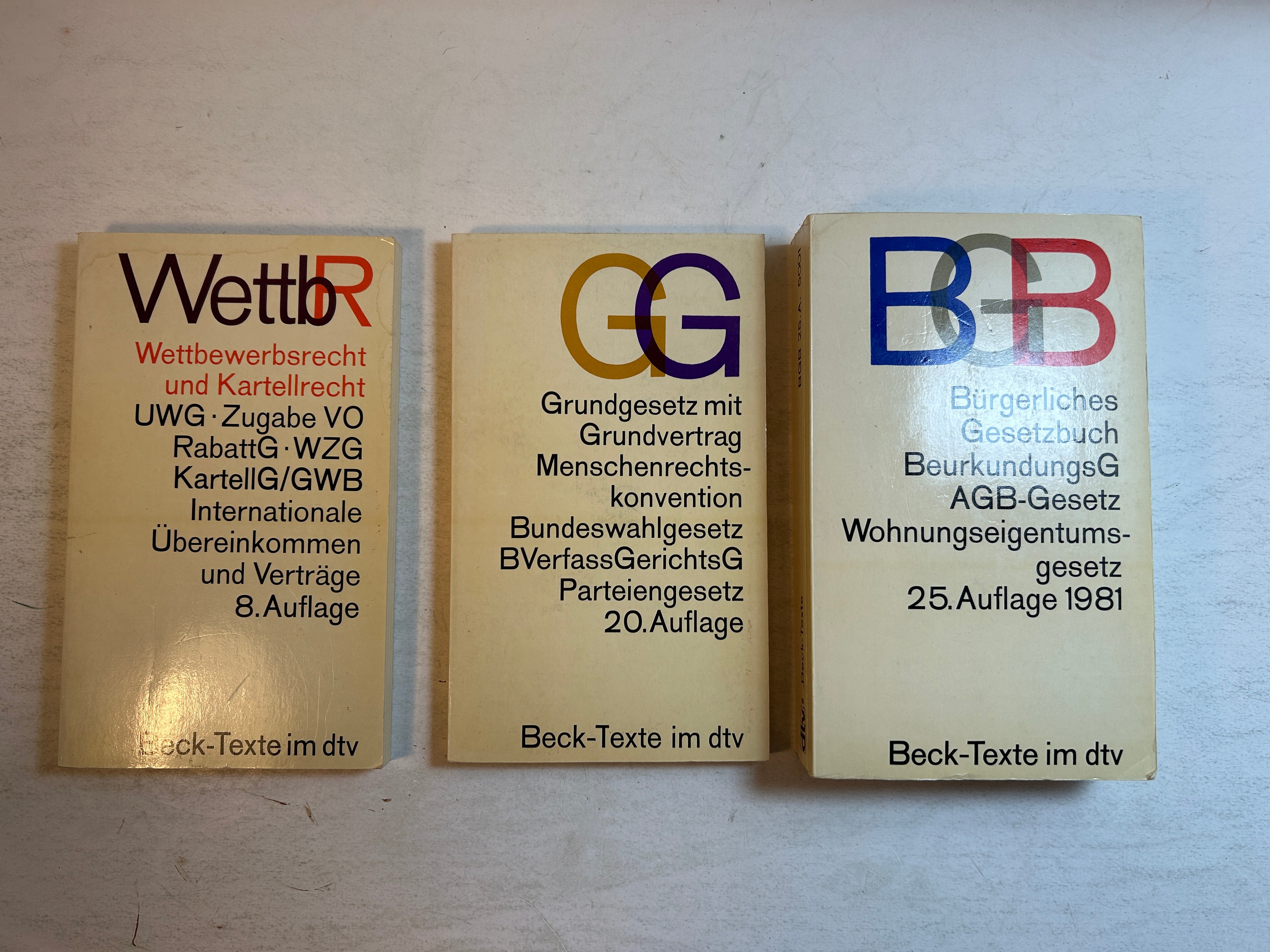Lot of 3: German Perfect Paperbacks/Beck-Texte 1980 SC