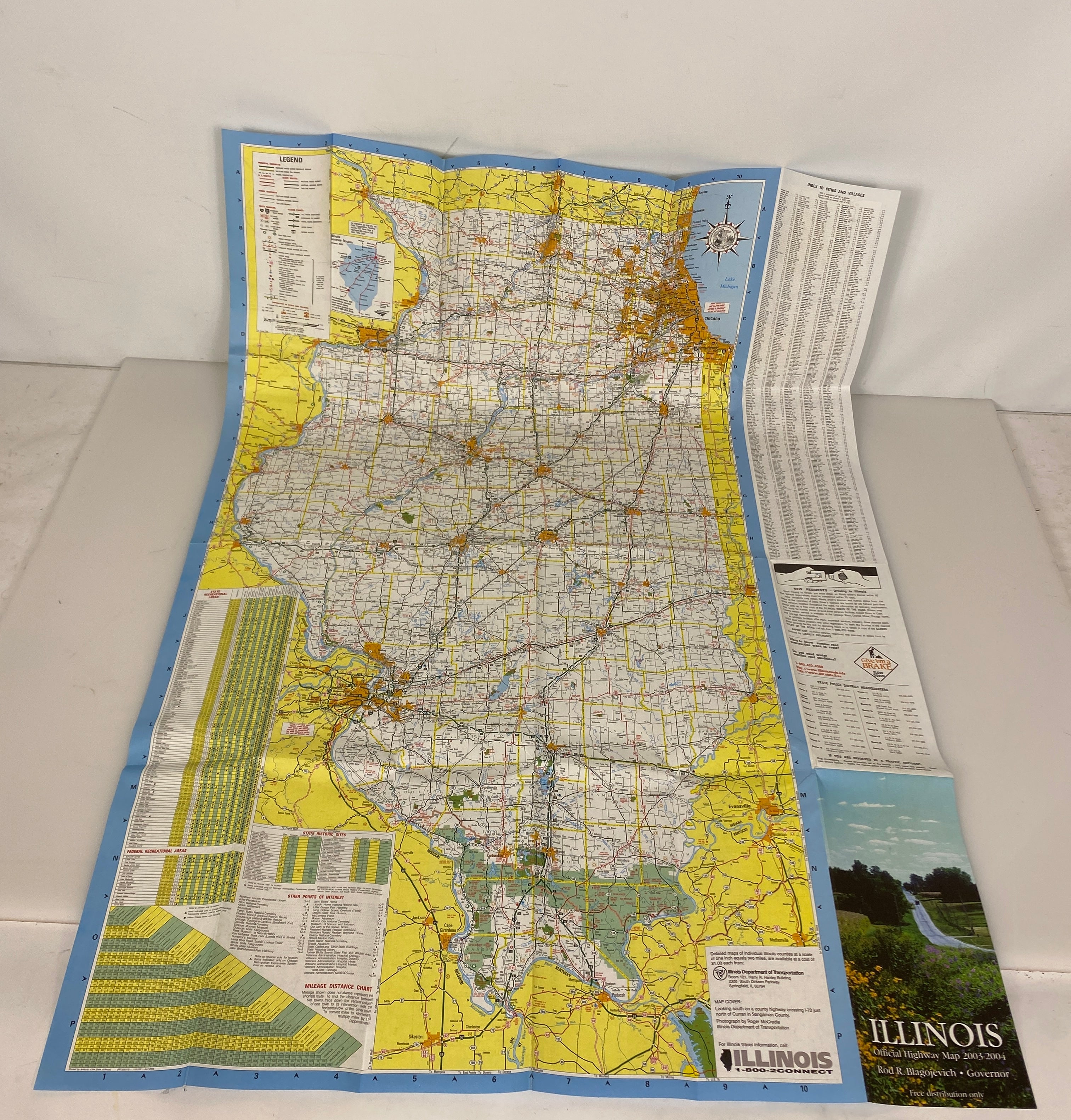 Lot of 3 Illinois and Chicago Area Road Maps 2003-2010